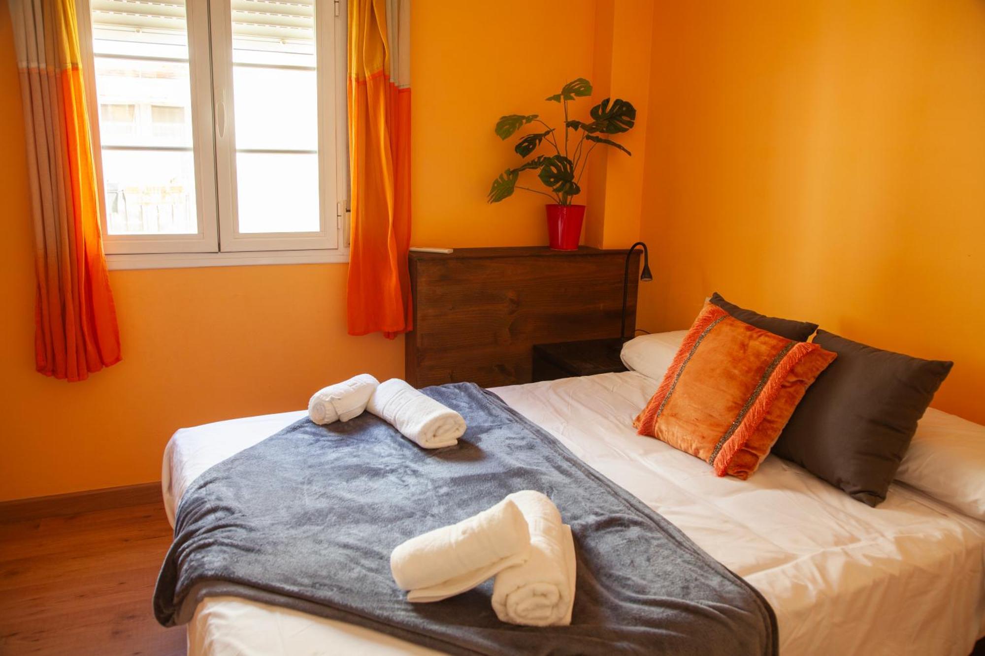 Duplex En Centro De Malaga, Calle Nuno Gomez * Malaga