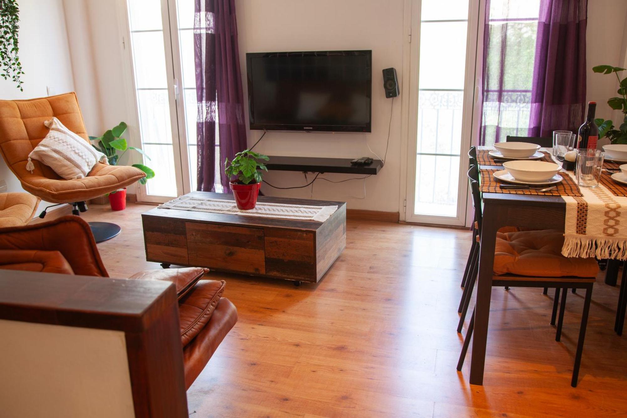 Duplex En Centro De Malaga, Calle Nuno Gomez * Málaga
