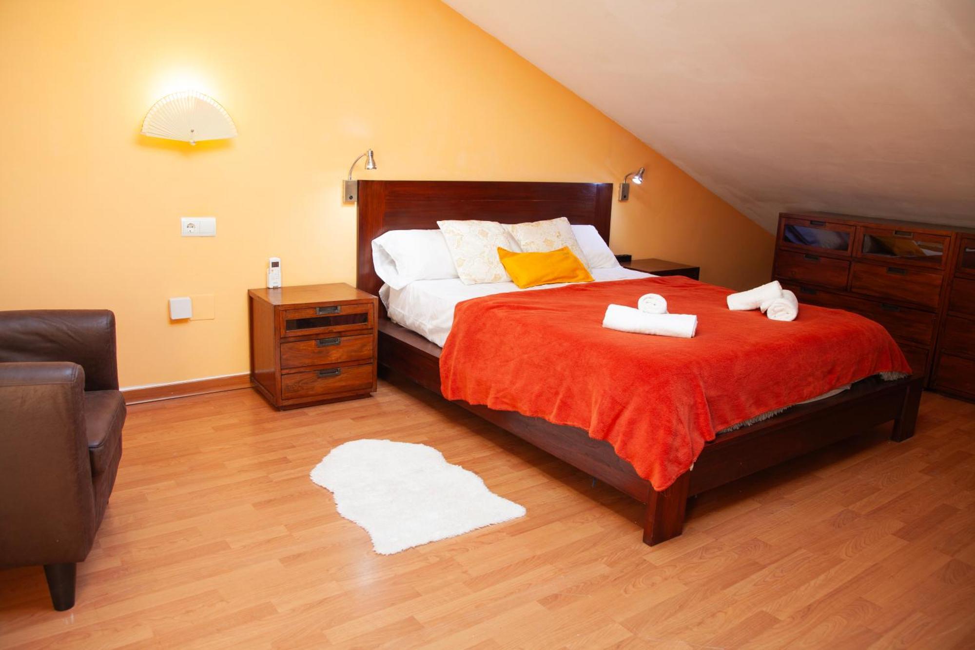 Duplex En Centro De Malaga, Calle Nuno Gomez *
