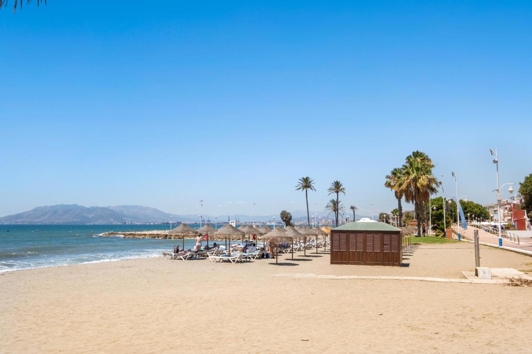 Apartamento En La Playa Con Terraza *
