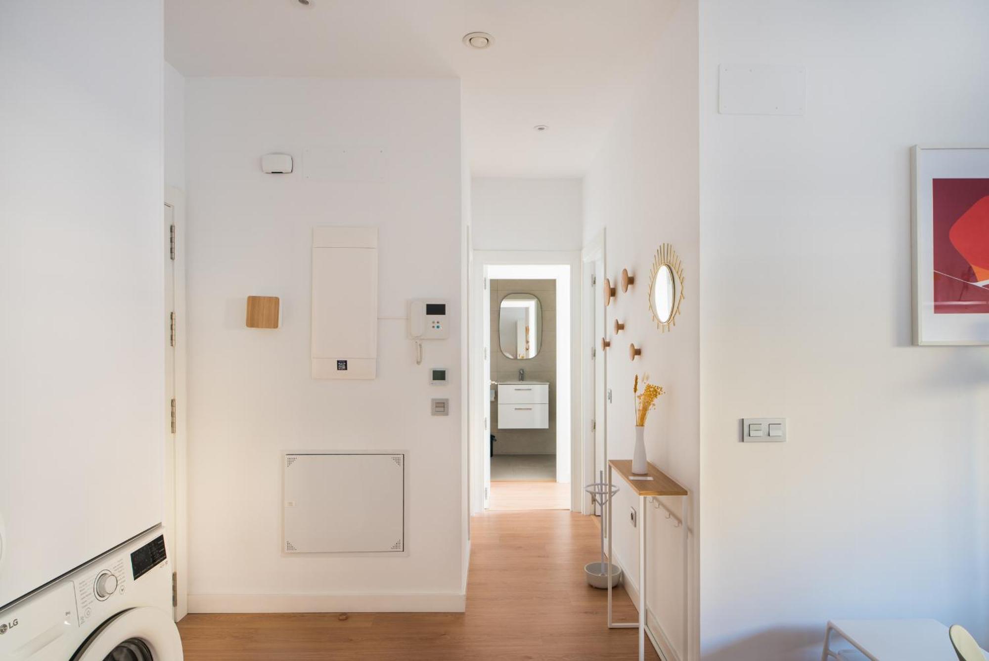 Apartment Cozy Modern Flat Terrace 2 Bedrooms 2 Bathrooms *