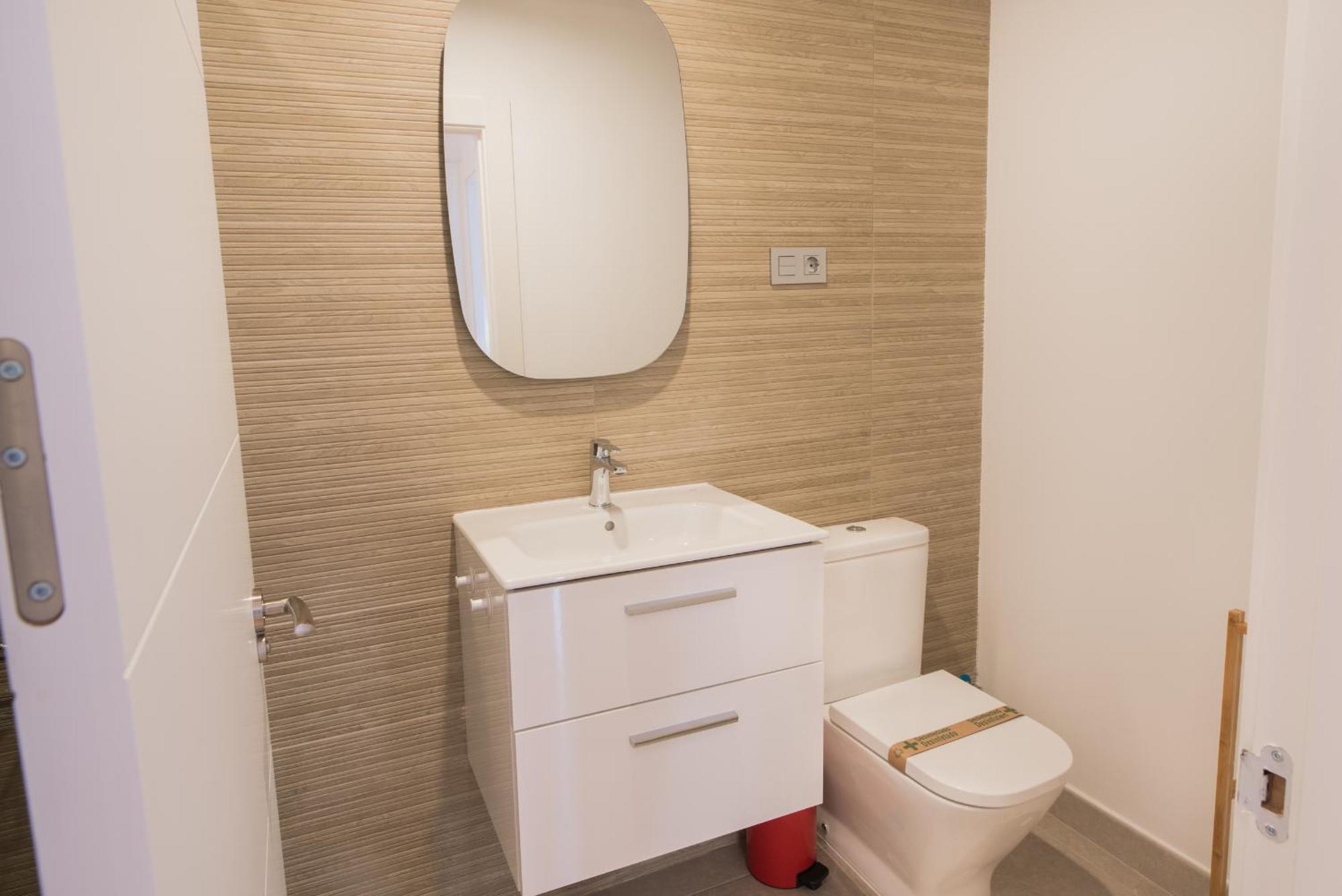 Apartment Cozy Modern Flat Terrace 2 Bedrooms 2 Bathrooms Malaga