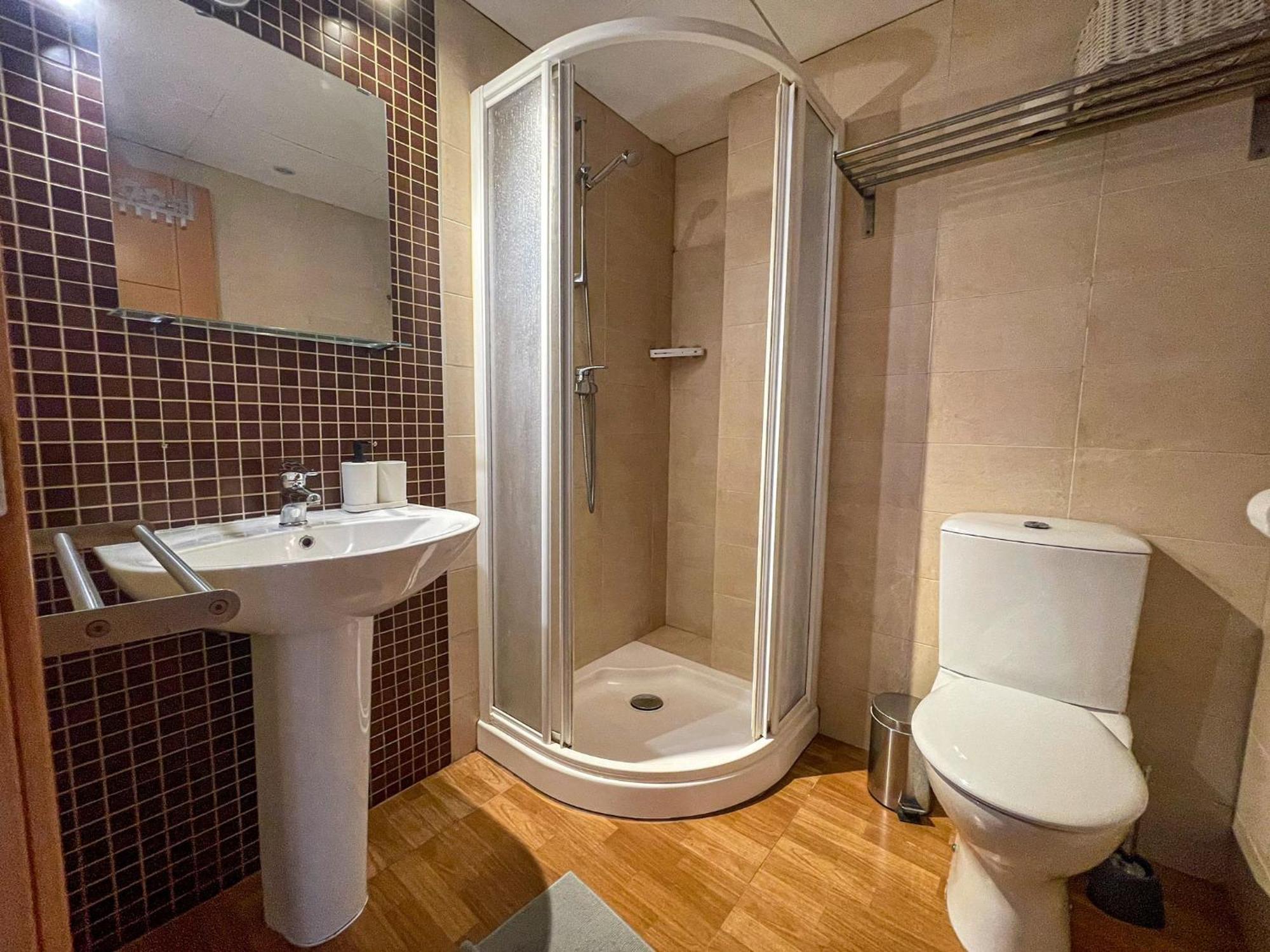 Malaga's Garden Apartment