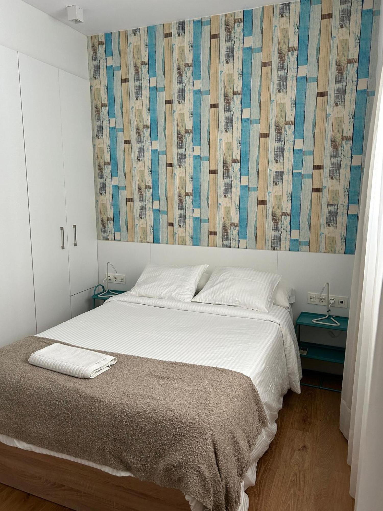 Continental Space Hostel *