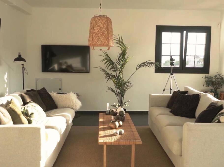 Villa Pedregalejo Sea&city With Private Heated Pool *
