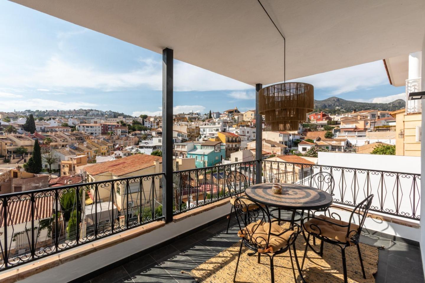 Pedregalejo Sea&city With Private Heated Pool Málaga