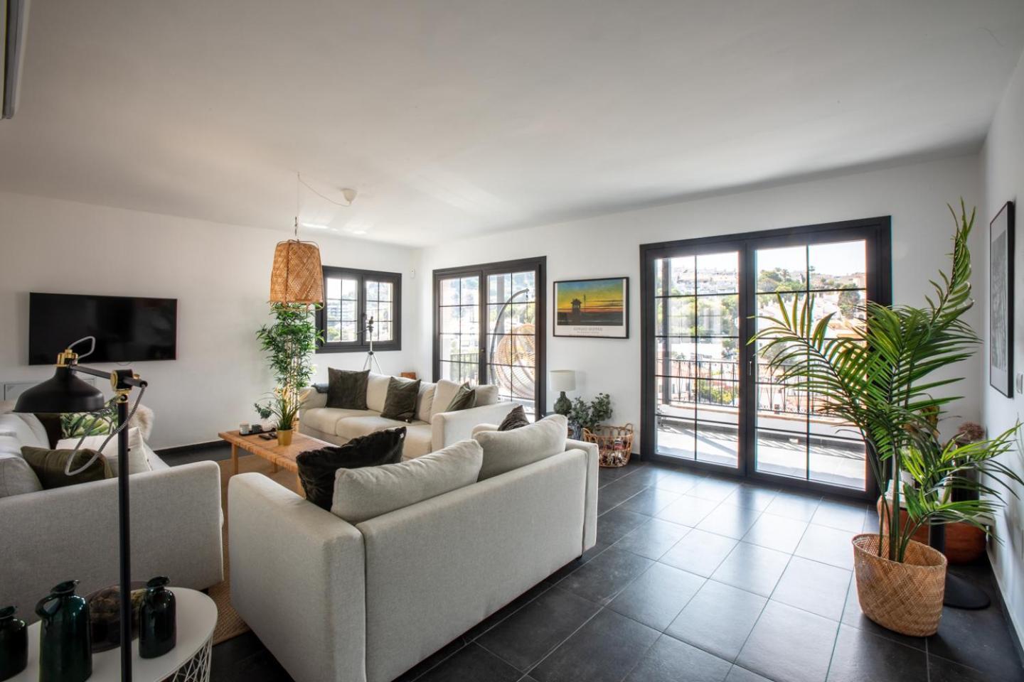 Villa Pedregalejo Sea&city With Private Heated Pool Málaga