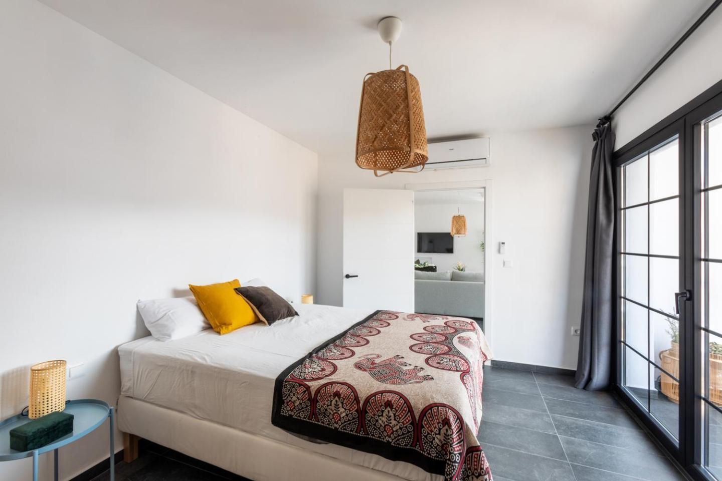Pedregalejo Sea&city With Private Heated Pool Málaga