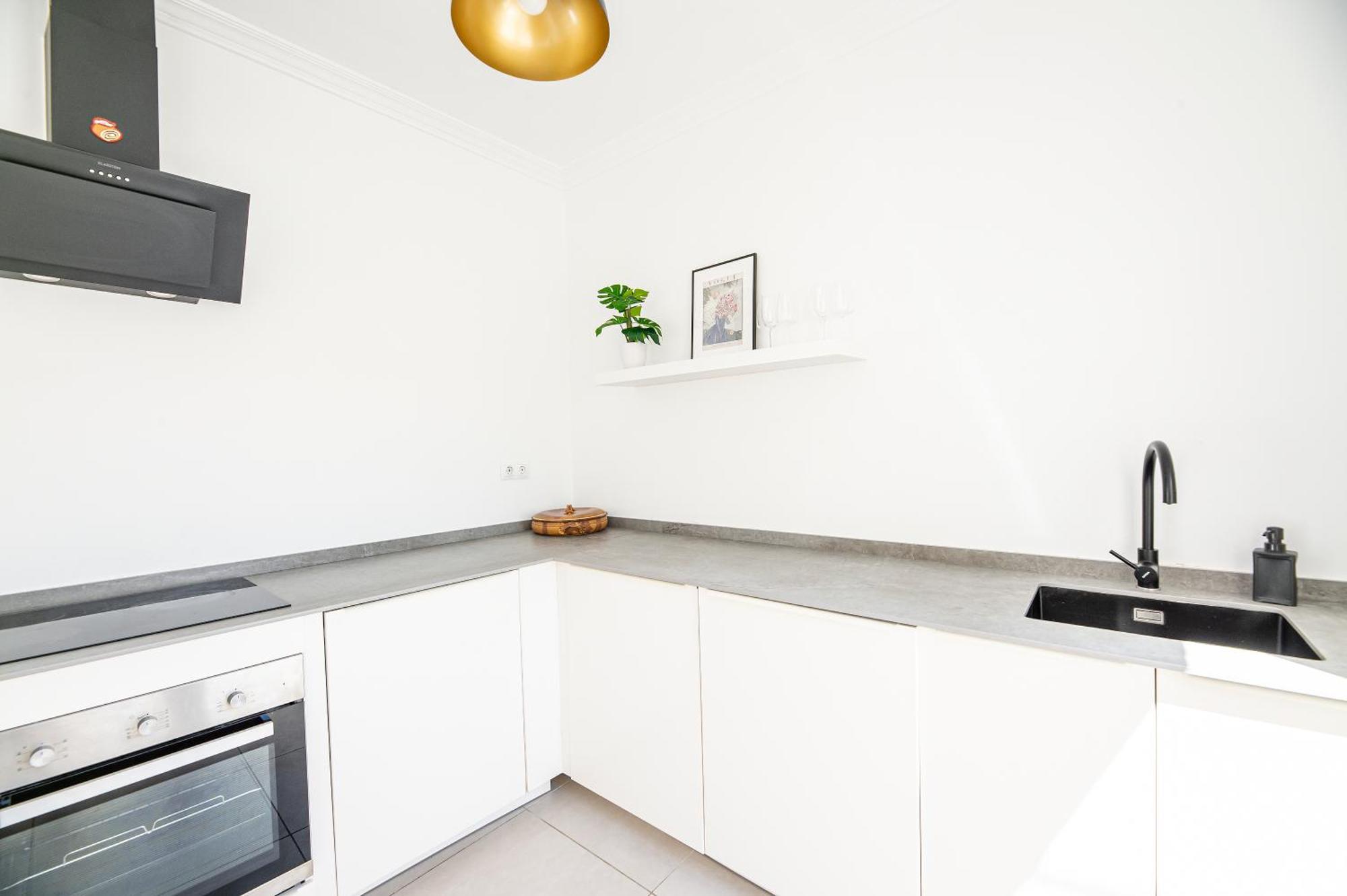 The 2nd In The 14 Alvarez Street Appartement *