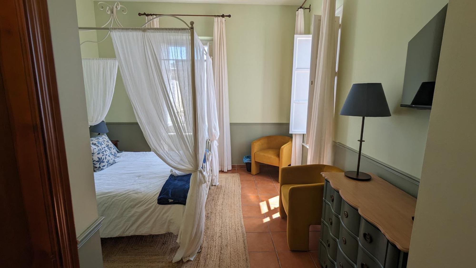 Victoria Hotell 2*
