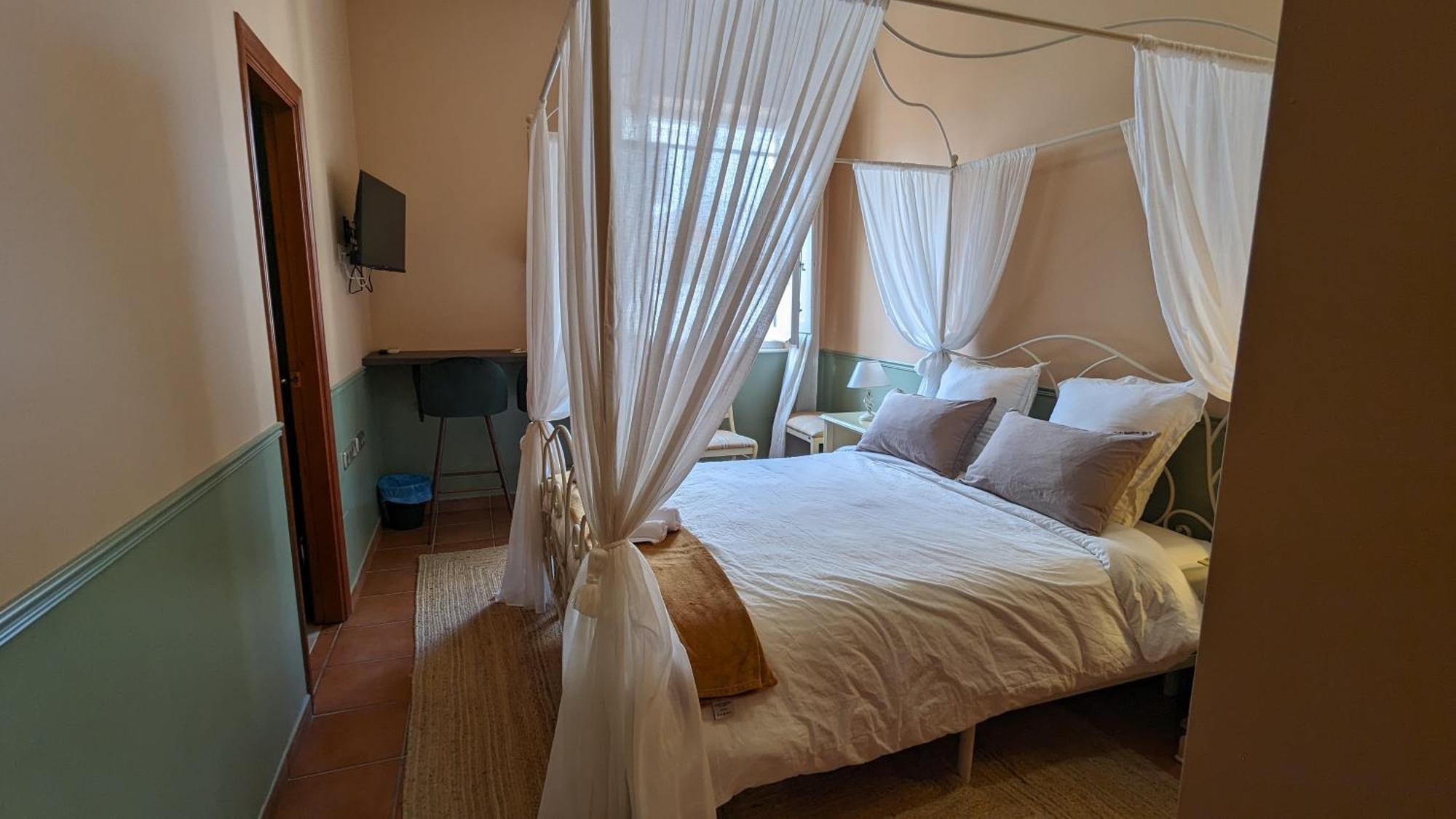 Hotell Victoria 2*