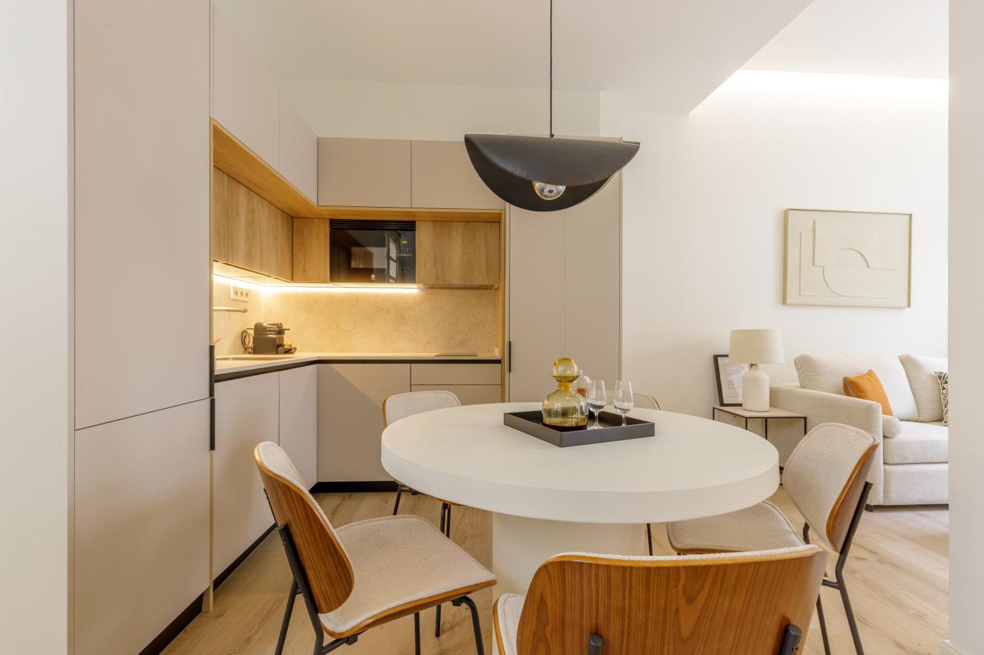 Marques De Velazquez Ii By Caleta Homes Málaga