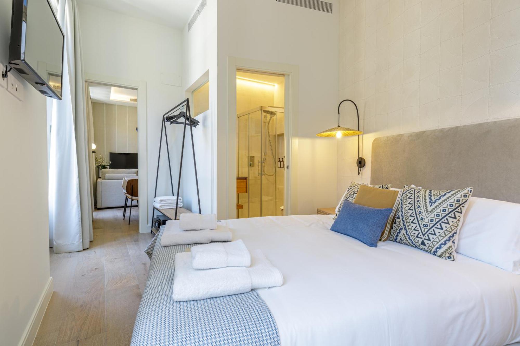 Marques De Velazquez Ii By Caleta Homes * Málaga