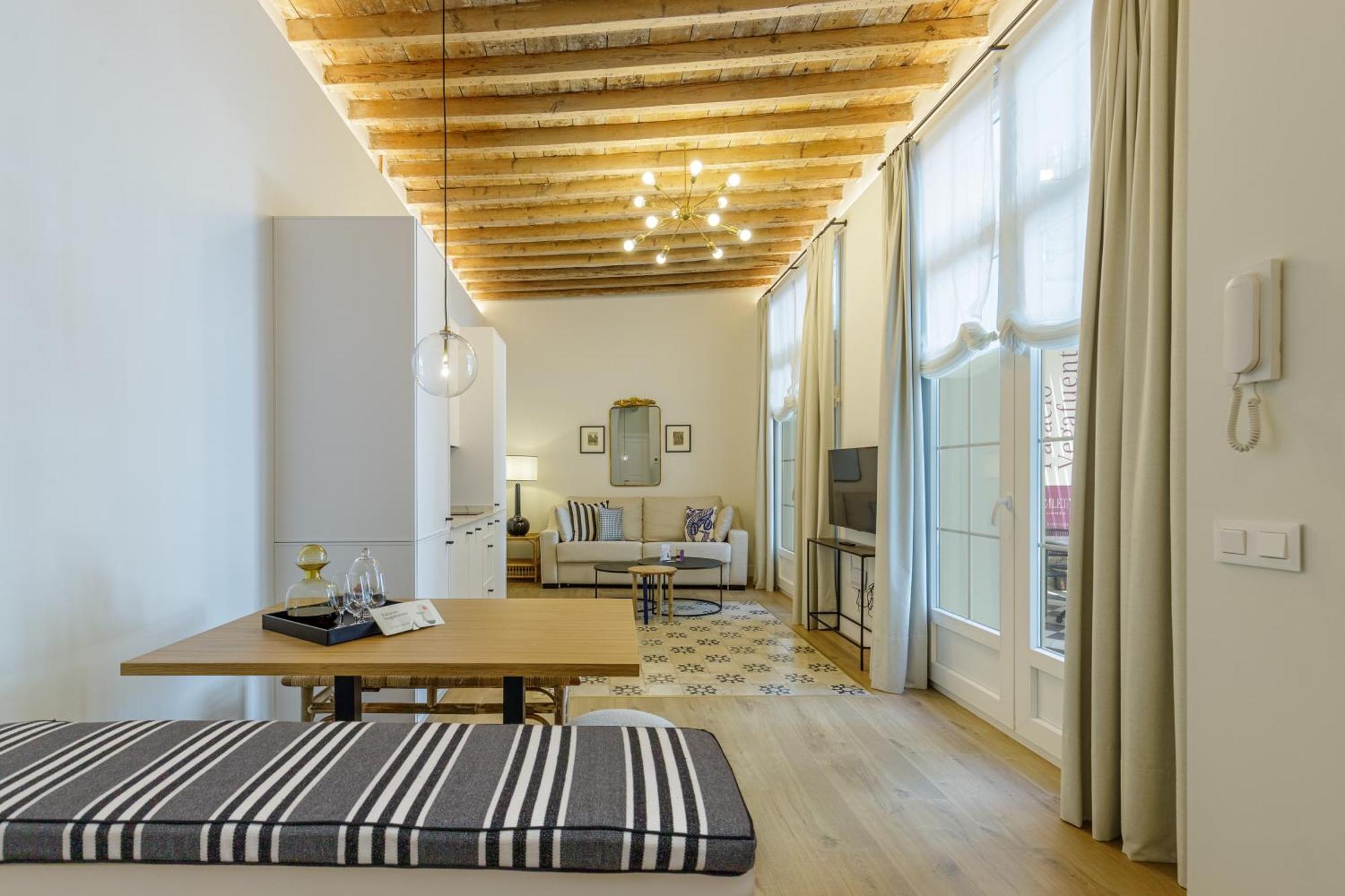 Palacio Vegafuente By Caleta Homes Lejlighed Málaga