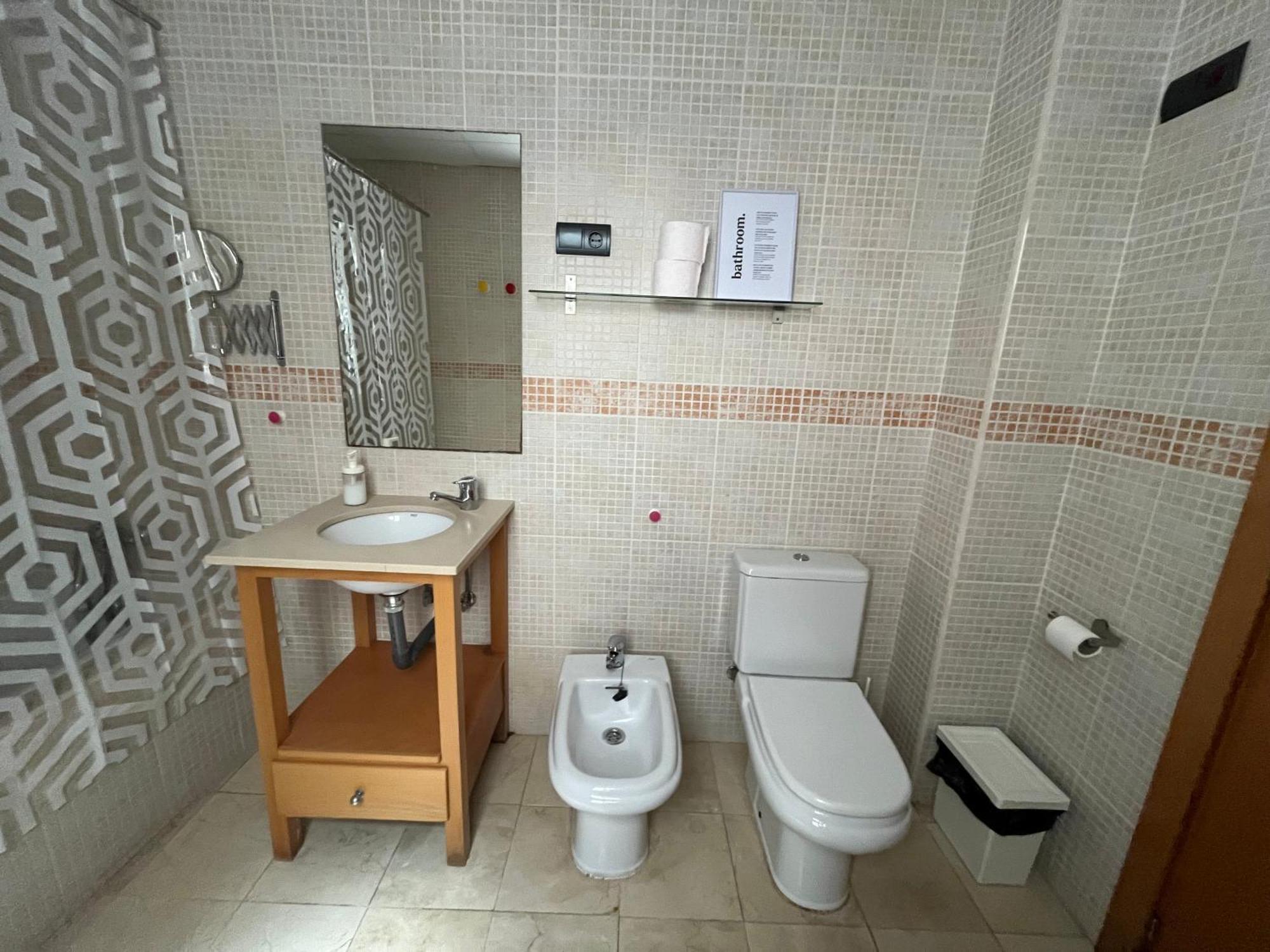 Espacioso Piso En Centro Apartment Málaga
