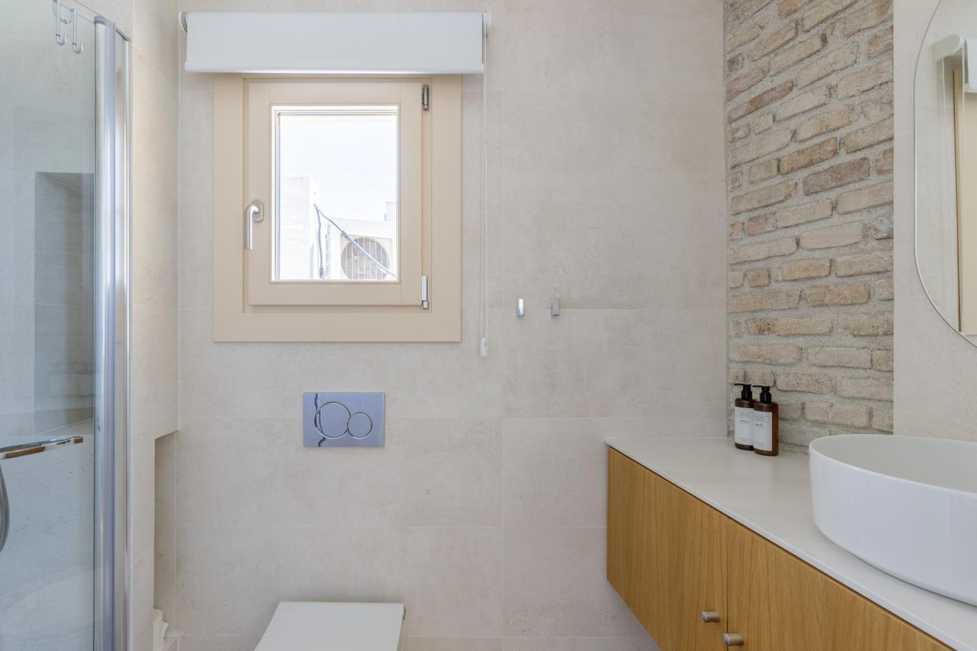 Marques De Velazquez Ii By Caleta Homes Apartment