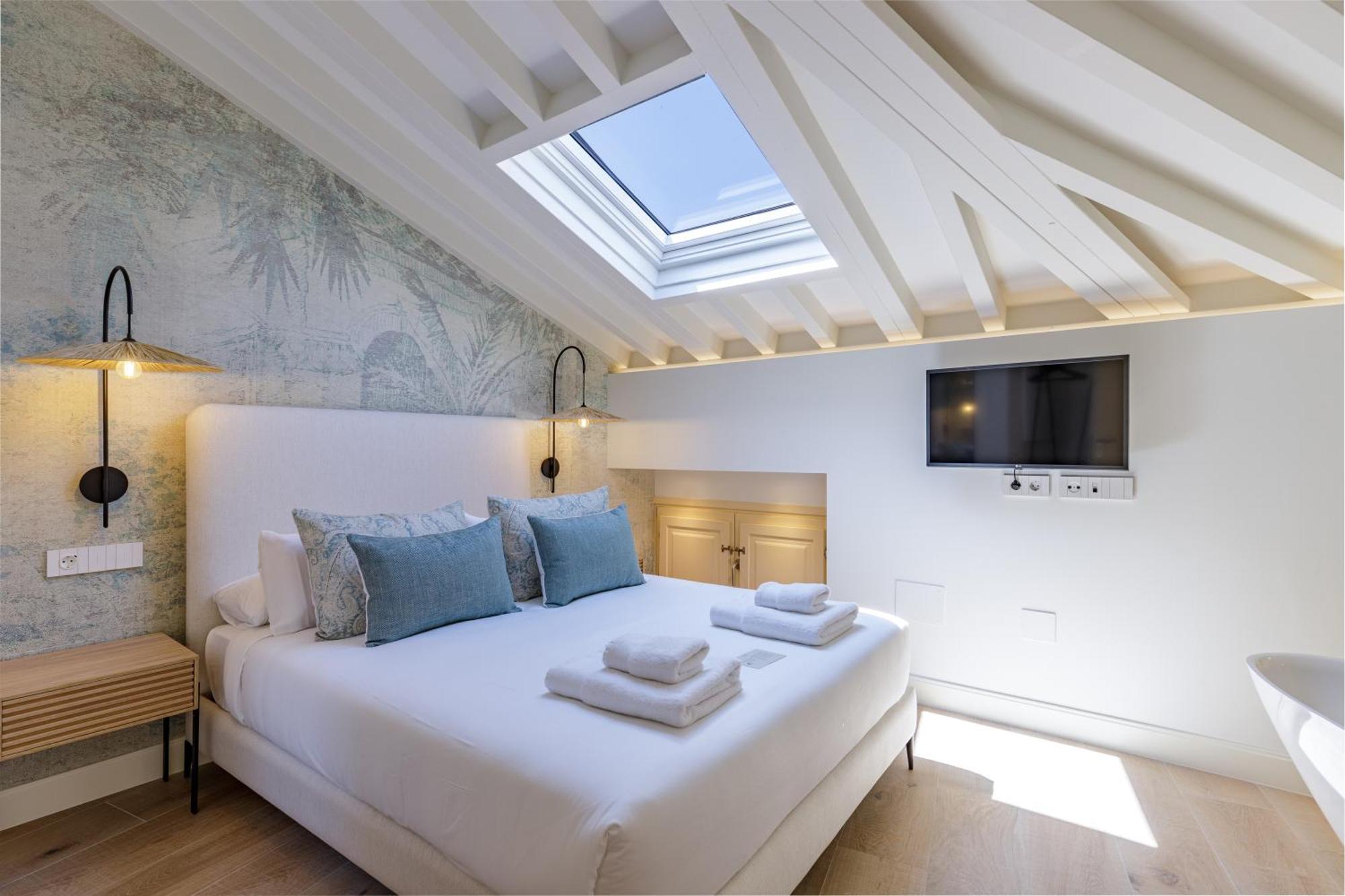 Marques De Velazquez Ii By Caleta Homes