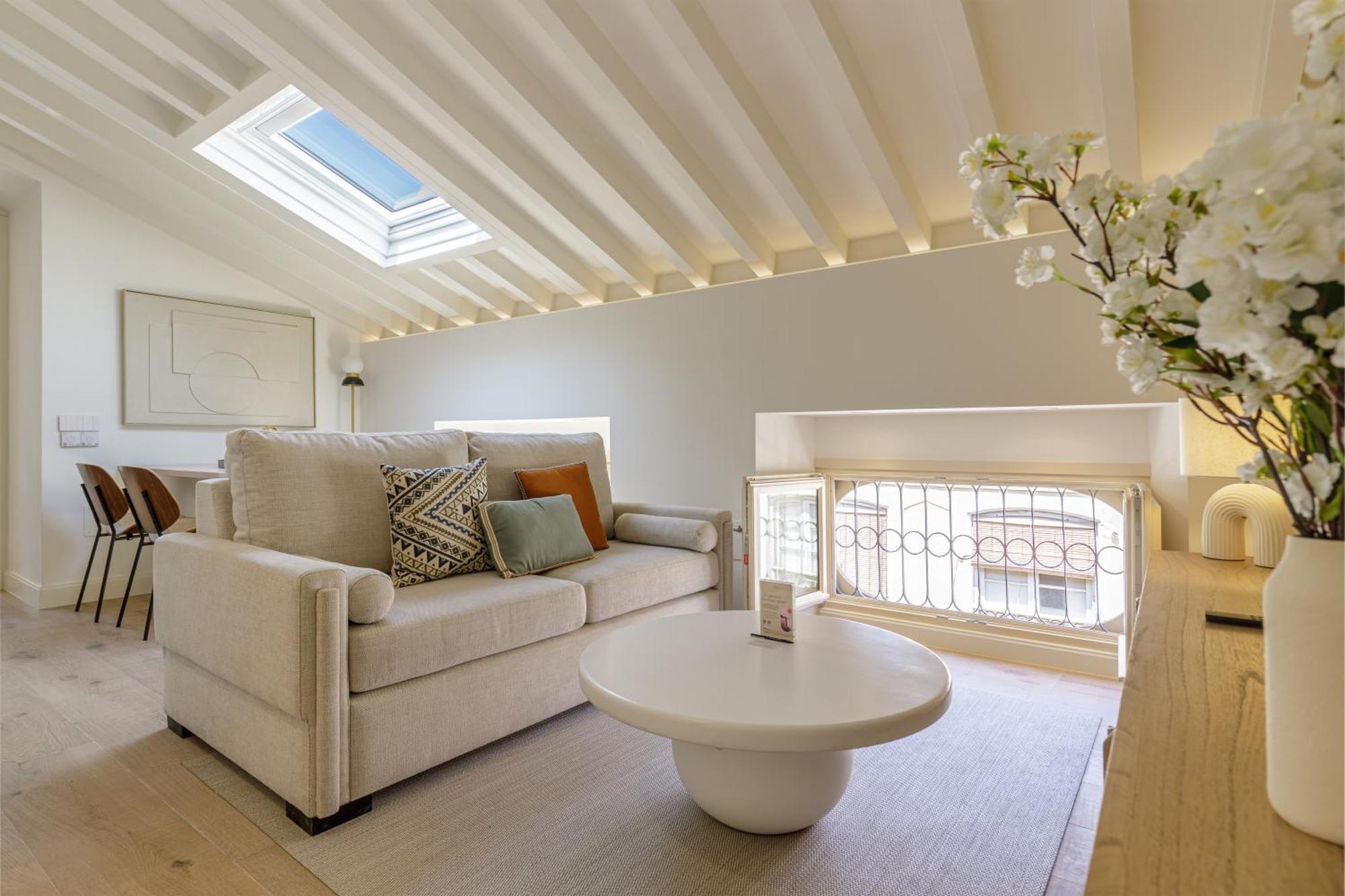 Marques De Velazquez Ii By Caleta Homes Apartment *