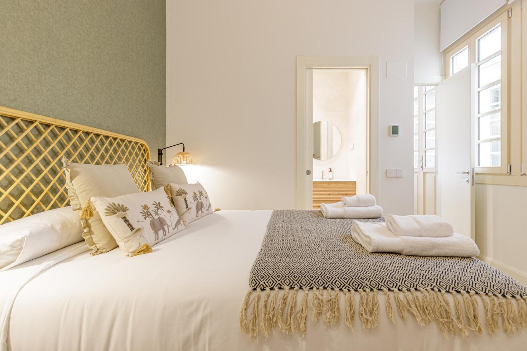 Marques De Velazquez Ii By Caleta Homes *