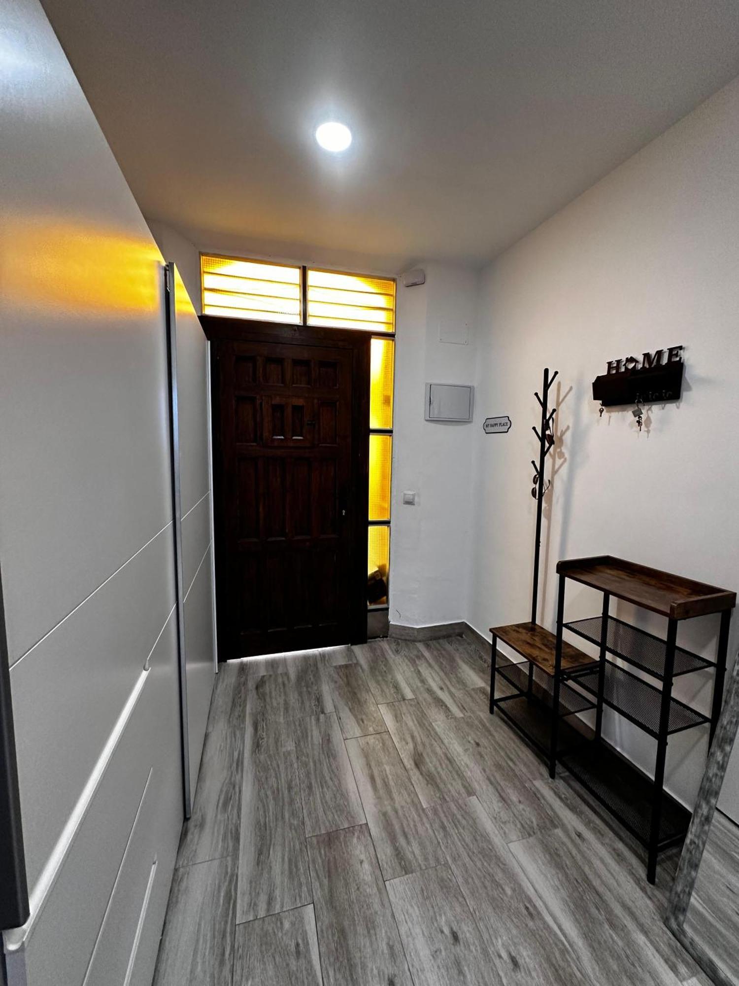 Vakantiehuis Amplia Casa Entera Con Patio Y Terraza Familia Y Grupo De Amigos *