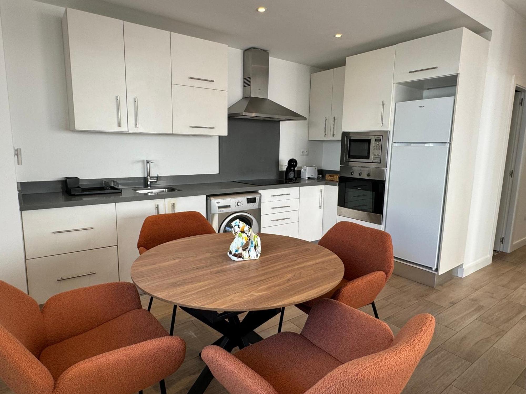 Appartement Casa Con Terraza Cerca De La Playa 6 Personas *