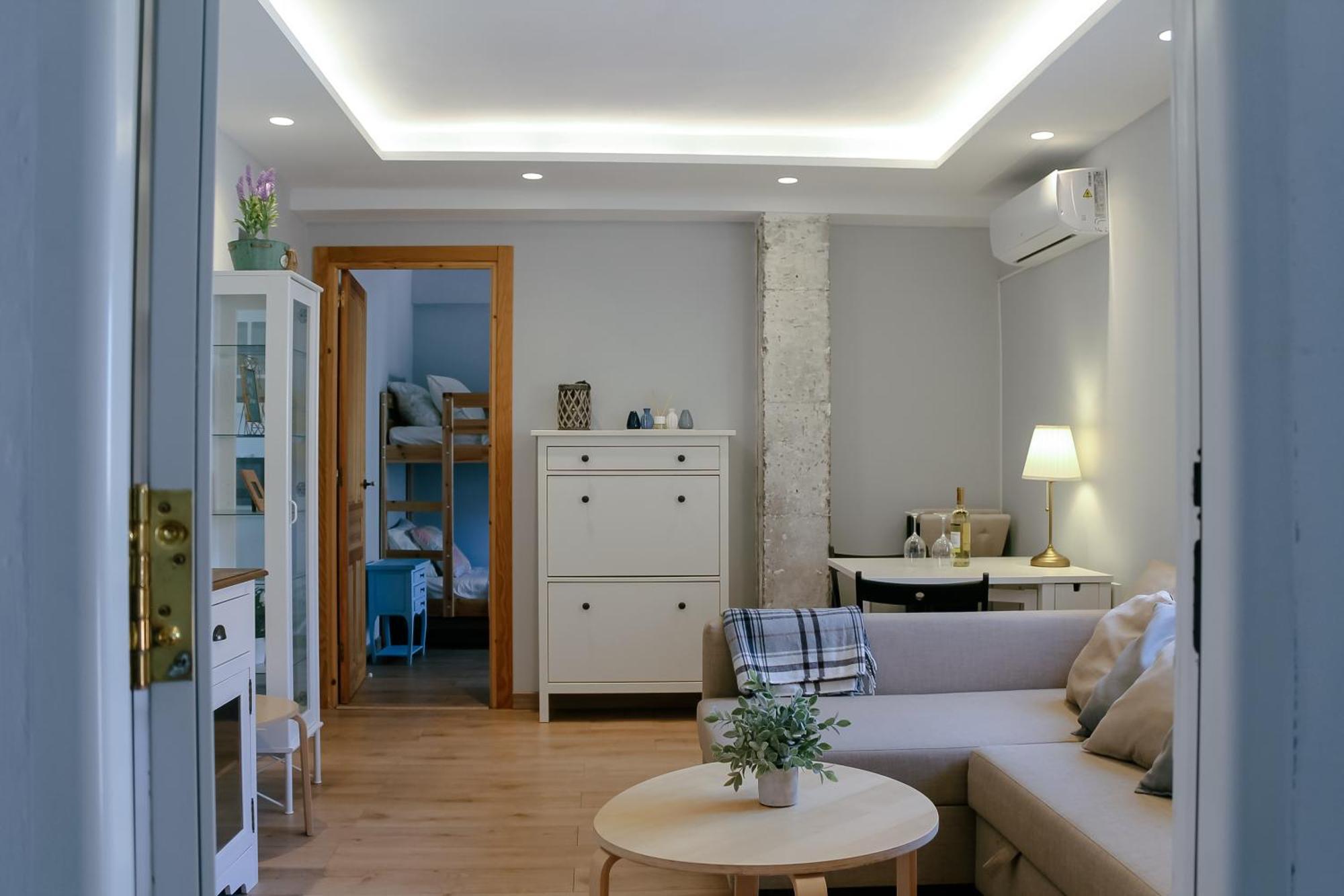 Atico Con Encanto En *