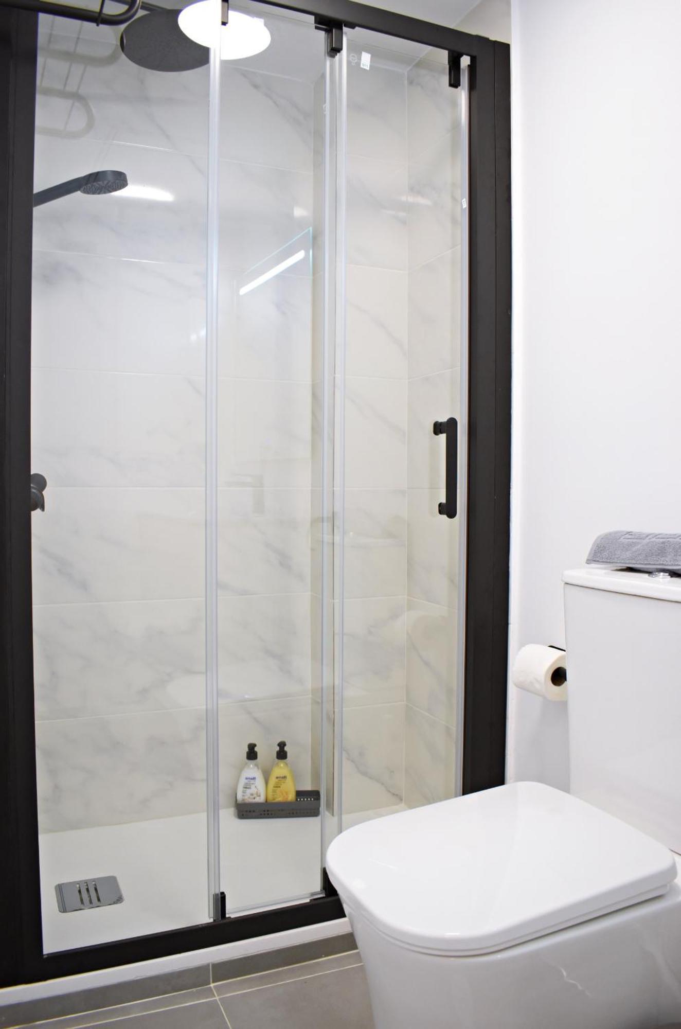 Appartement At La Isla Preciosos Cerca Del Centro De La Ciudad Y De La Playa Málaga