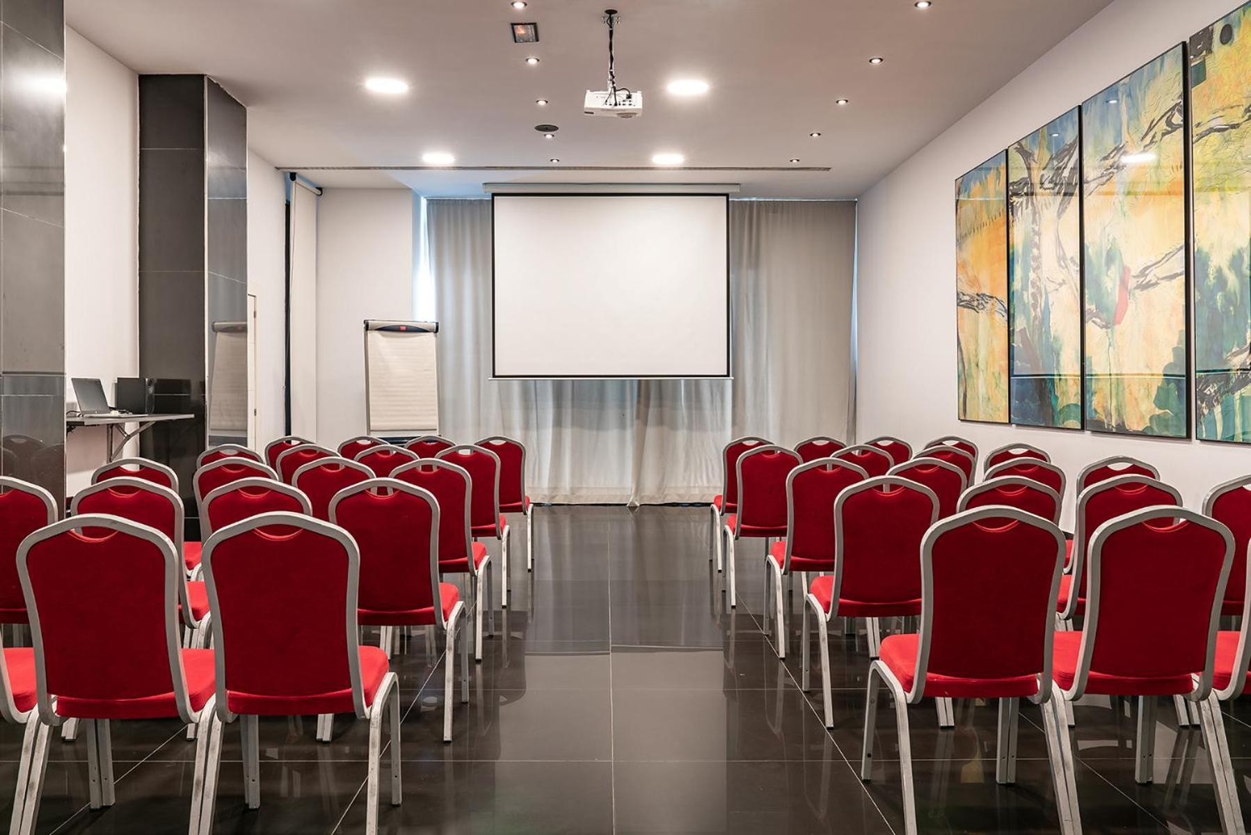 Hotell Catalonia 4*