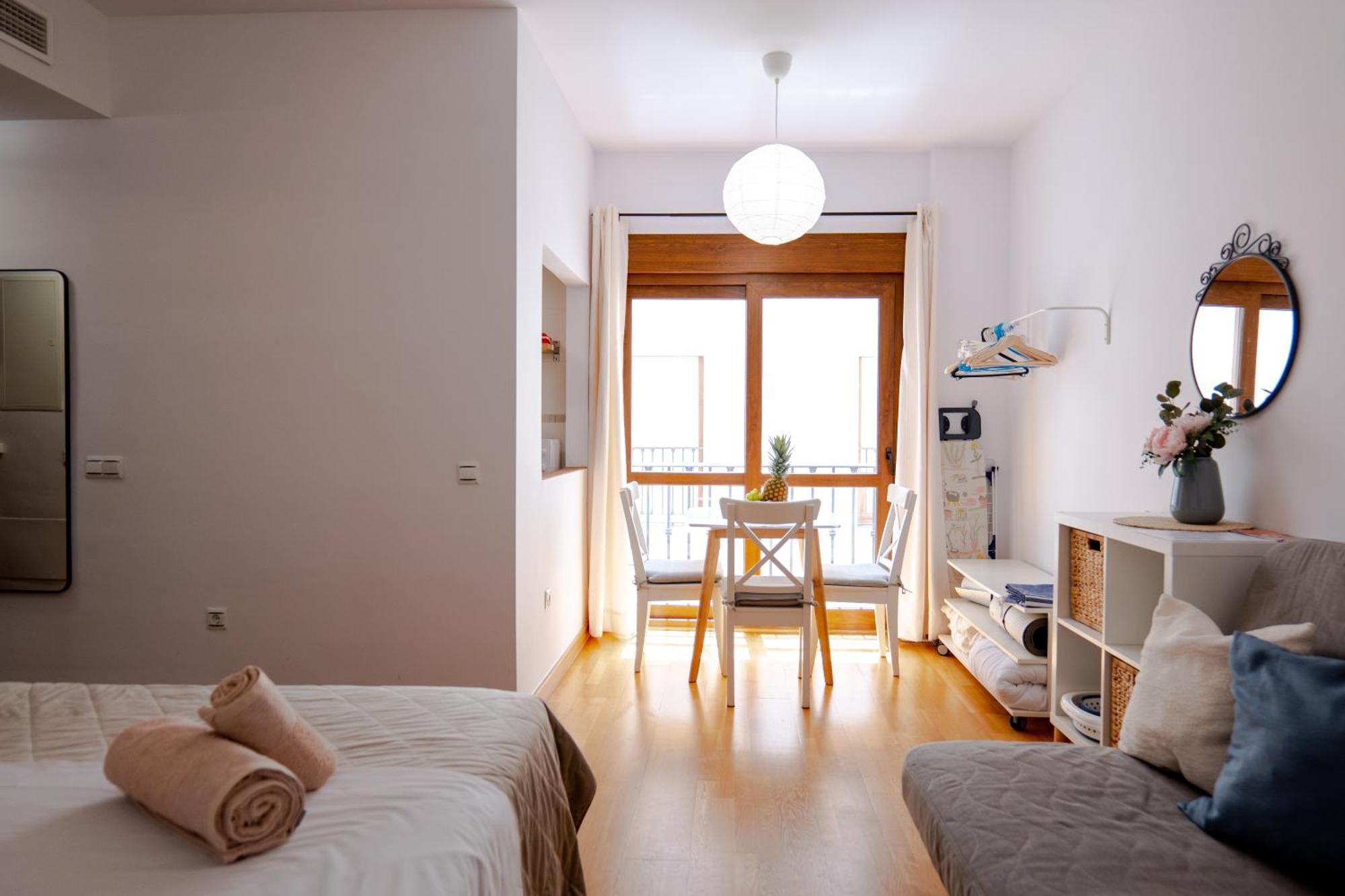 Estudio Centrico Agua Gibralfaro Con Piscina Leilighet Málaga