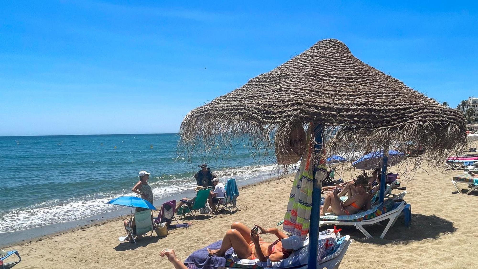 108-villa, 2 Minutes Walk To The Beach, Heated Pool * Málaga