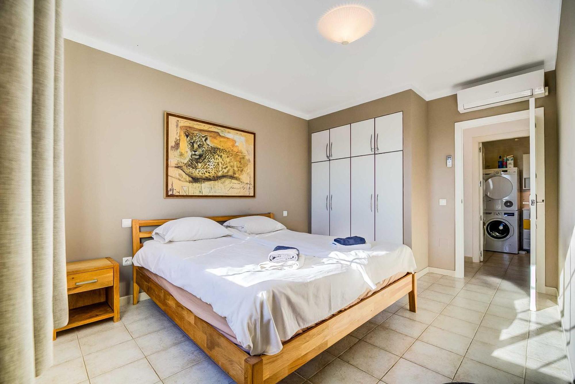 Villa 108-villa, 2 Minutes Walk To The Beach, Heated Pool Málaga