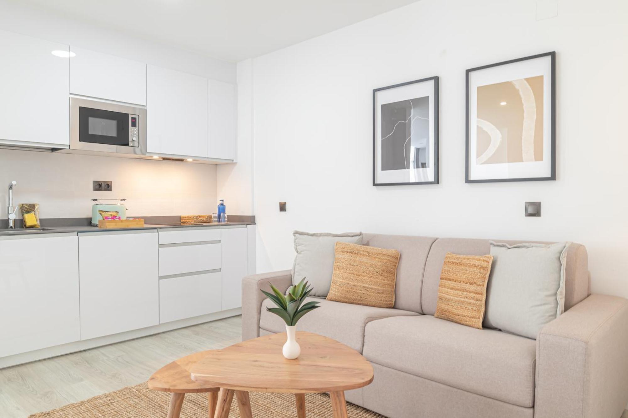 Dobo Homes - P40 * Málaga