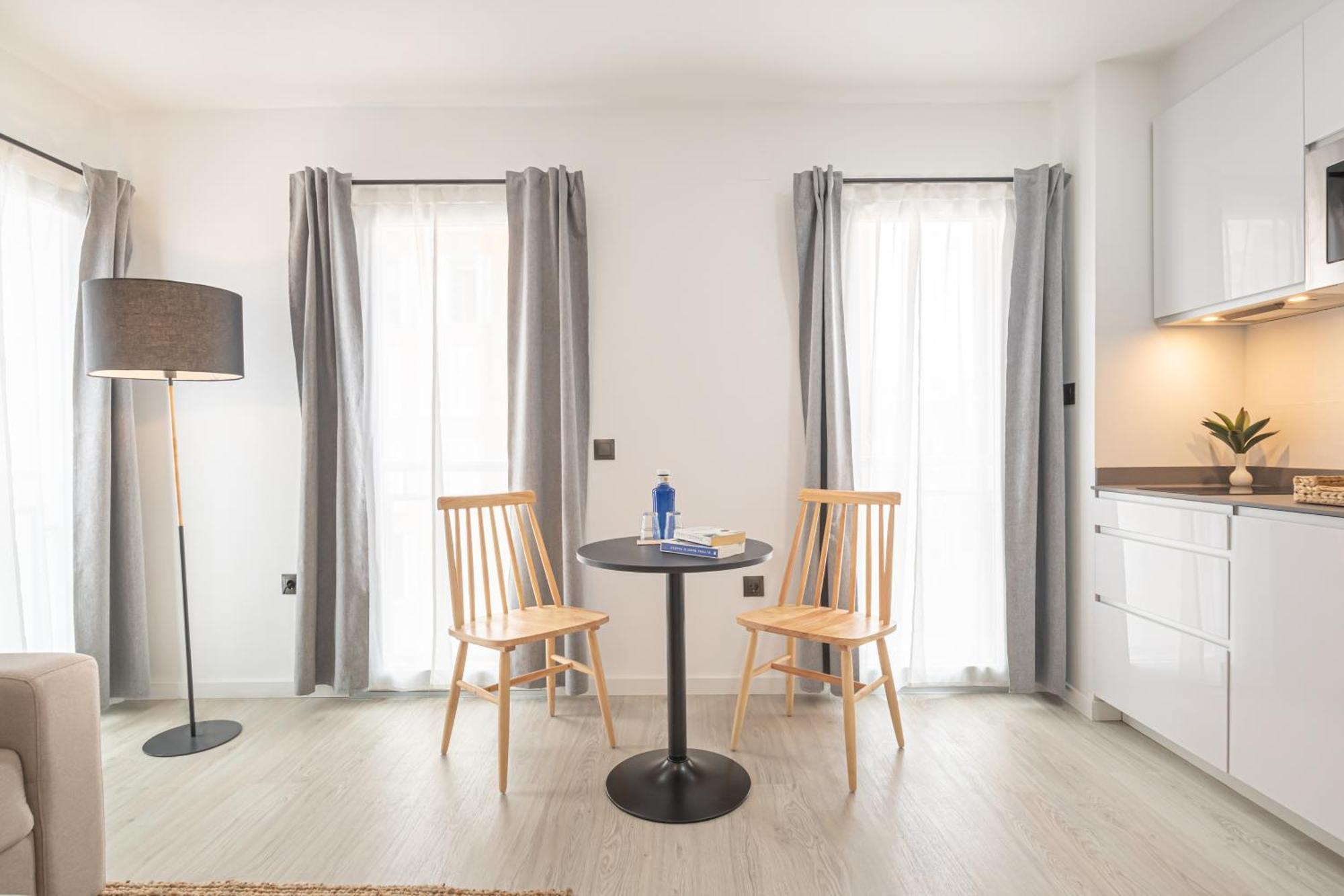 Dobo Homes - P40 * Málaga