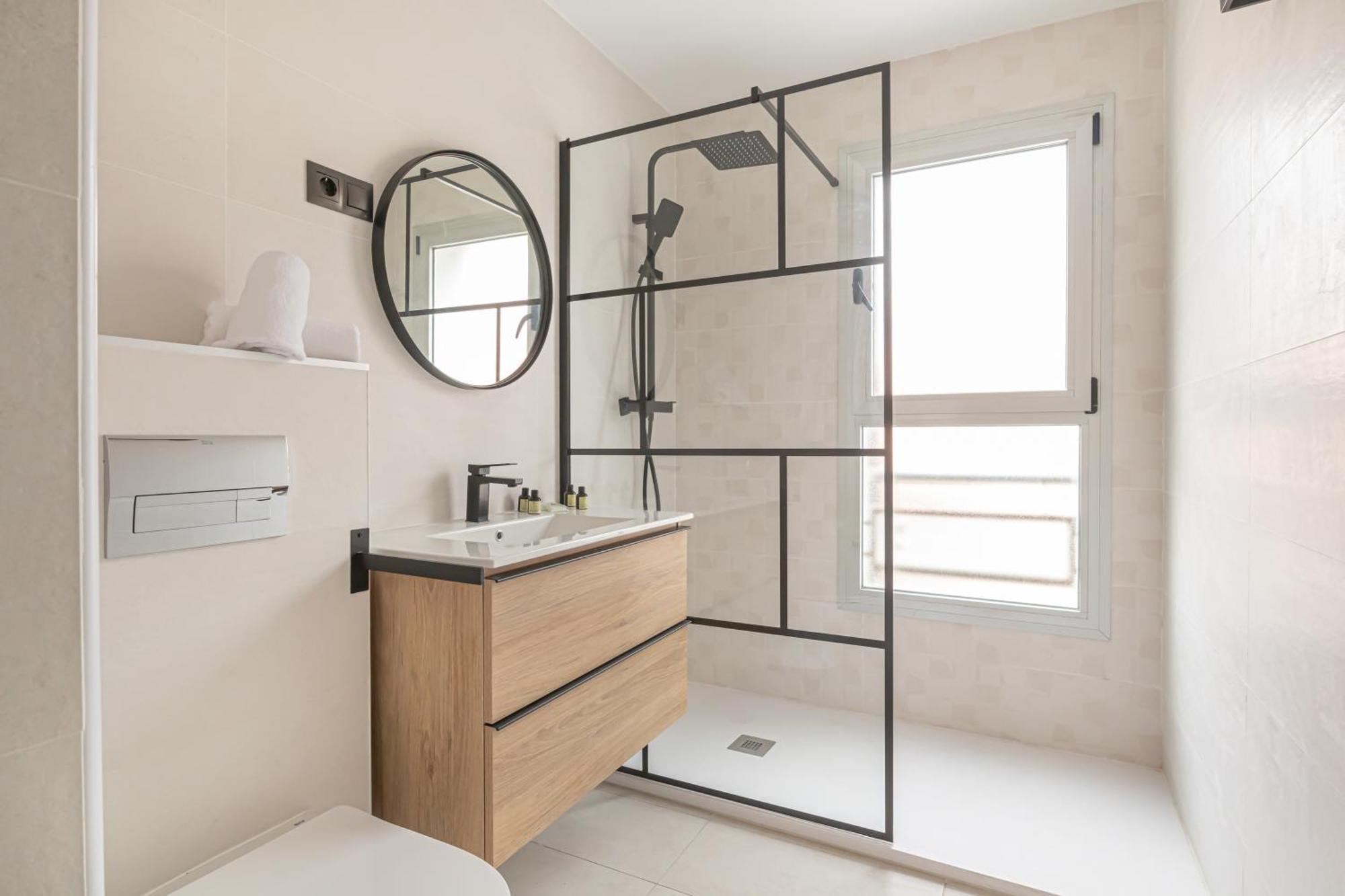 Dobo Homes - P40 * Málaga