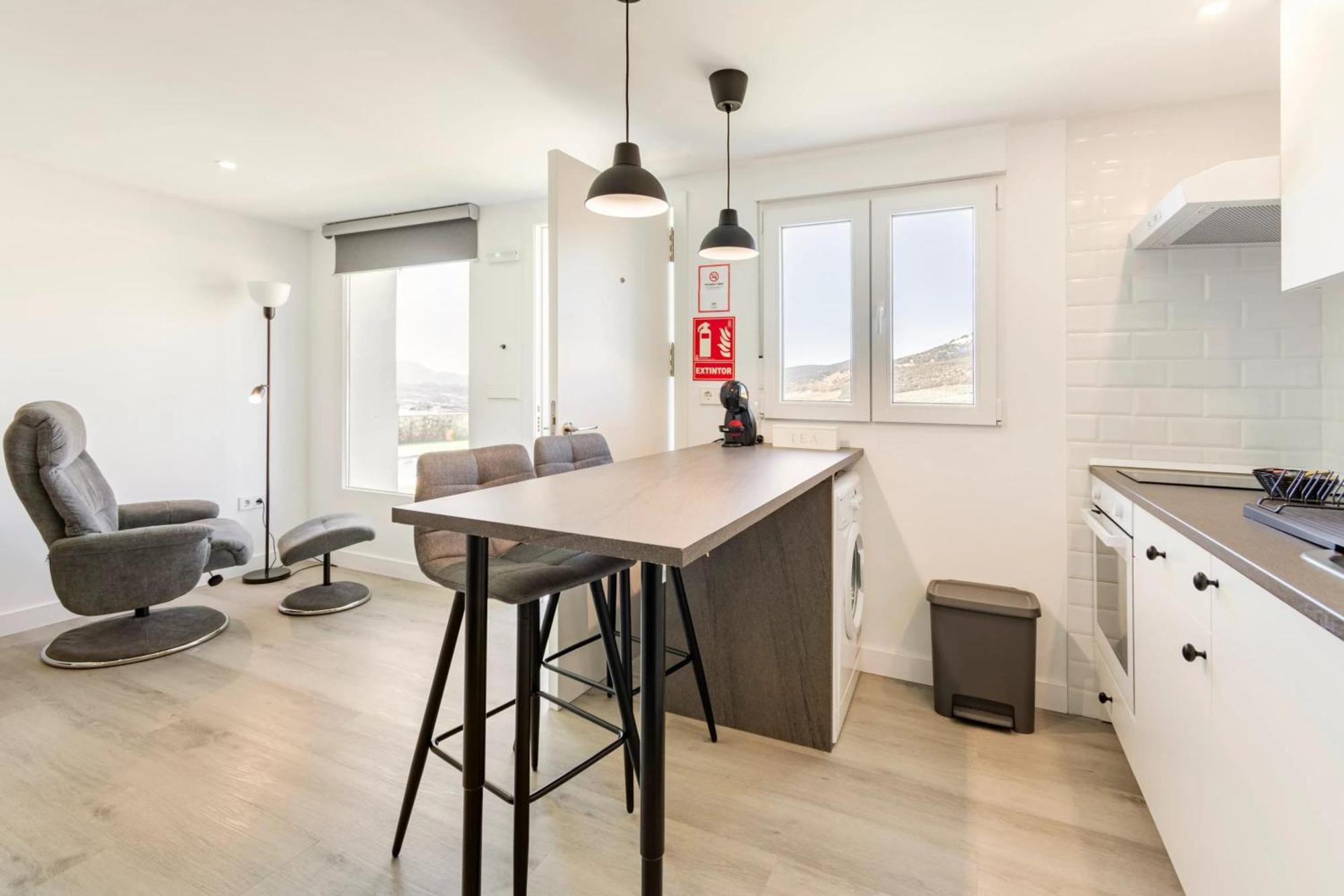 Apartamento Charming In Prados 45 M² With Pool Málaga