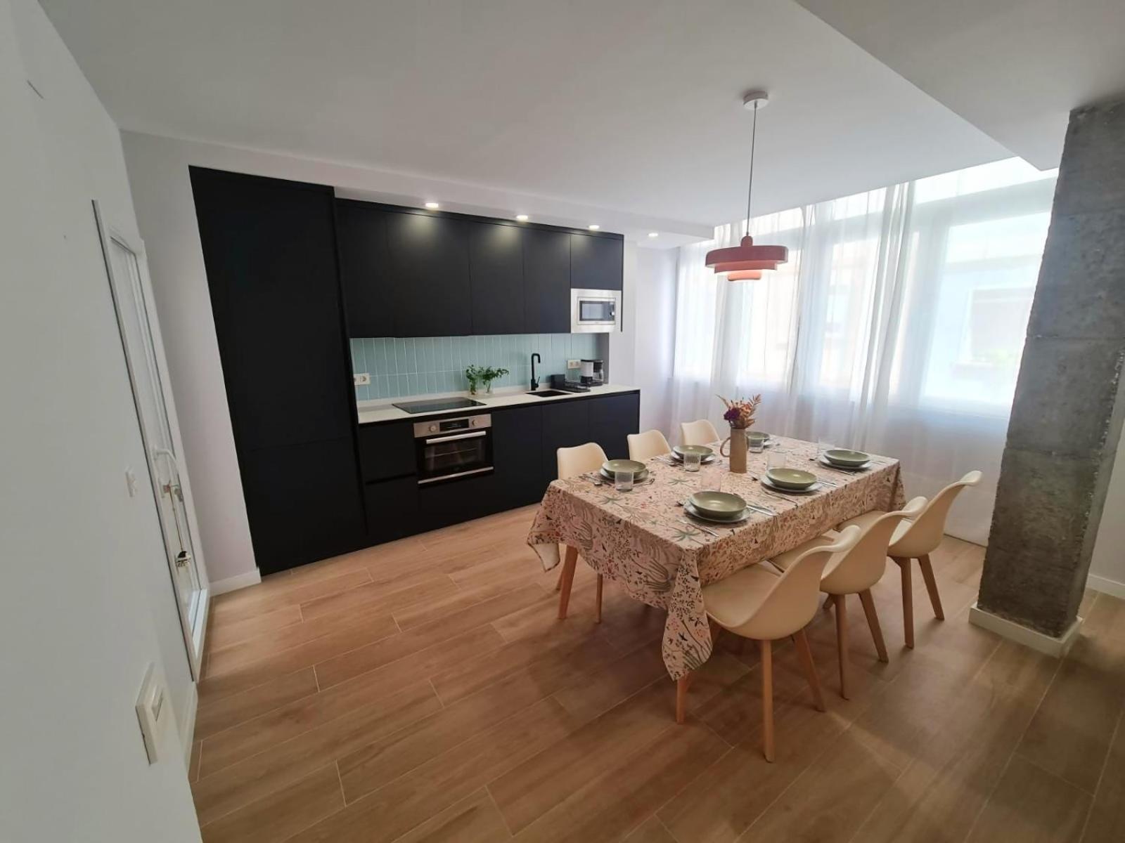 Arenas Del Piso En Playas Del Palo Appartement *