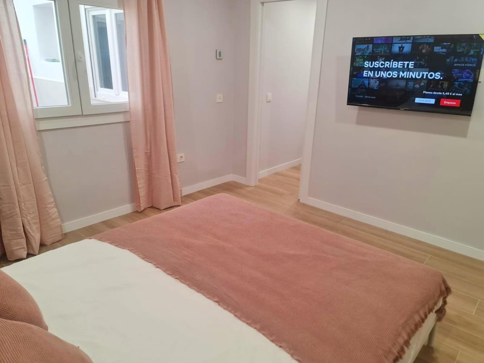 Arenas Del Piso En Playas Del Palo Appartement