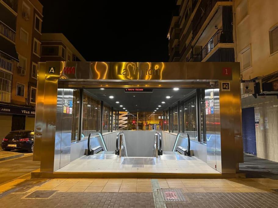 Apartamento Increible Piso Al Lado Del Centro De Málaga