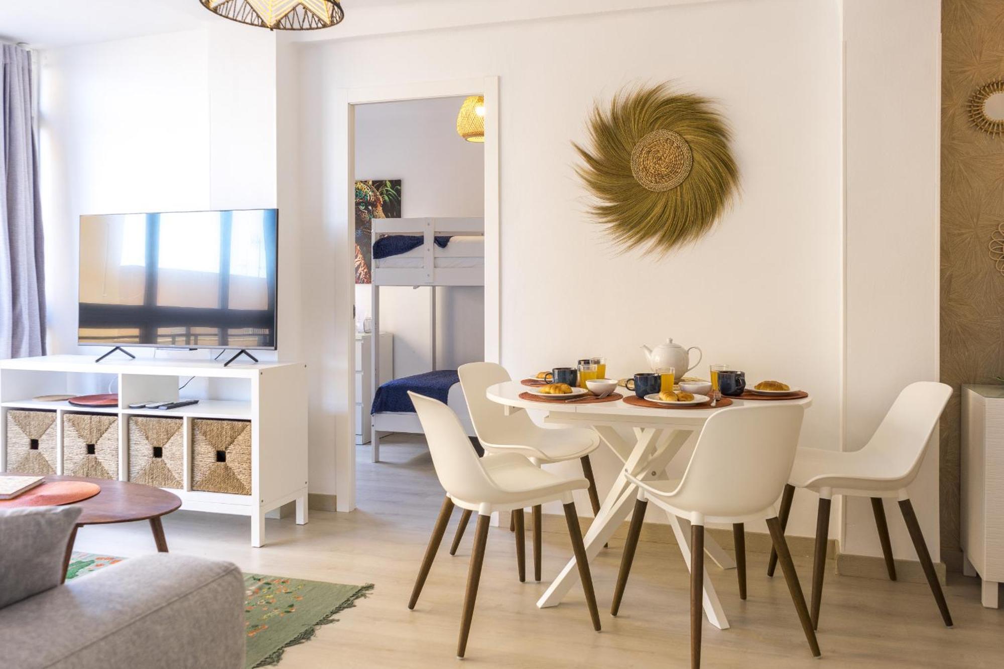 Lejlighed Two Bedroom Near Playa Del Palo By Sharingco *