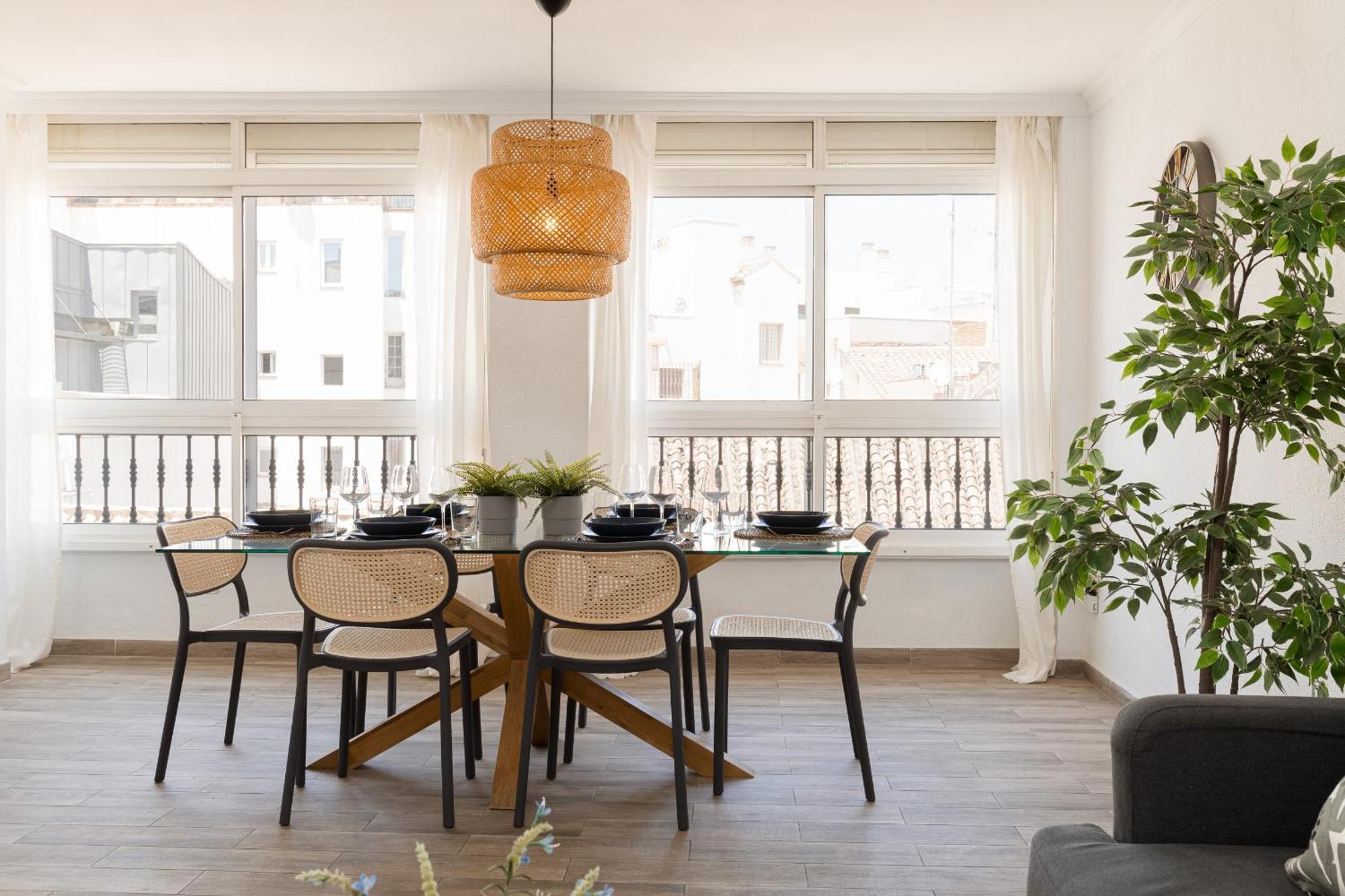 Apartamento C103 - Sunny Terrace, Old Town Views *