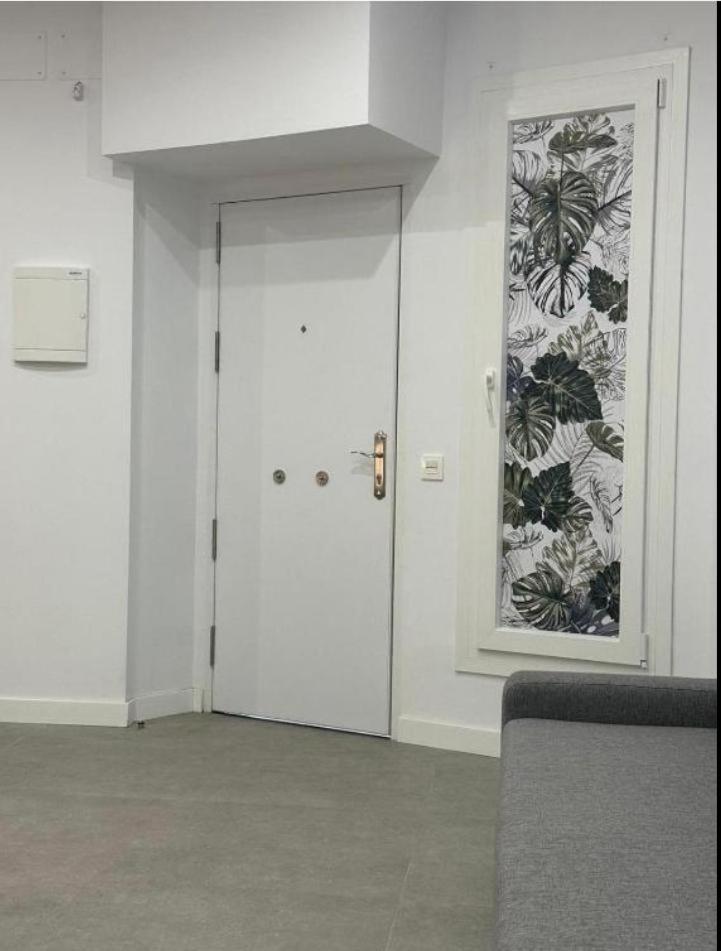 Apartamento Estupendo Piso A 5 Min De La Estacion De Bus Y Tren Maria Zambrano *
