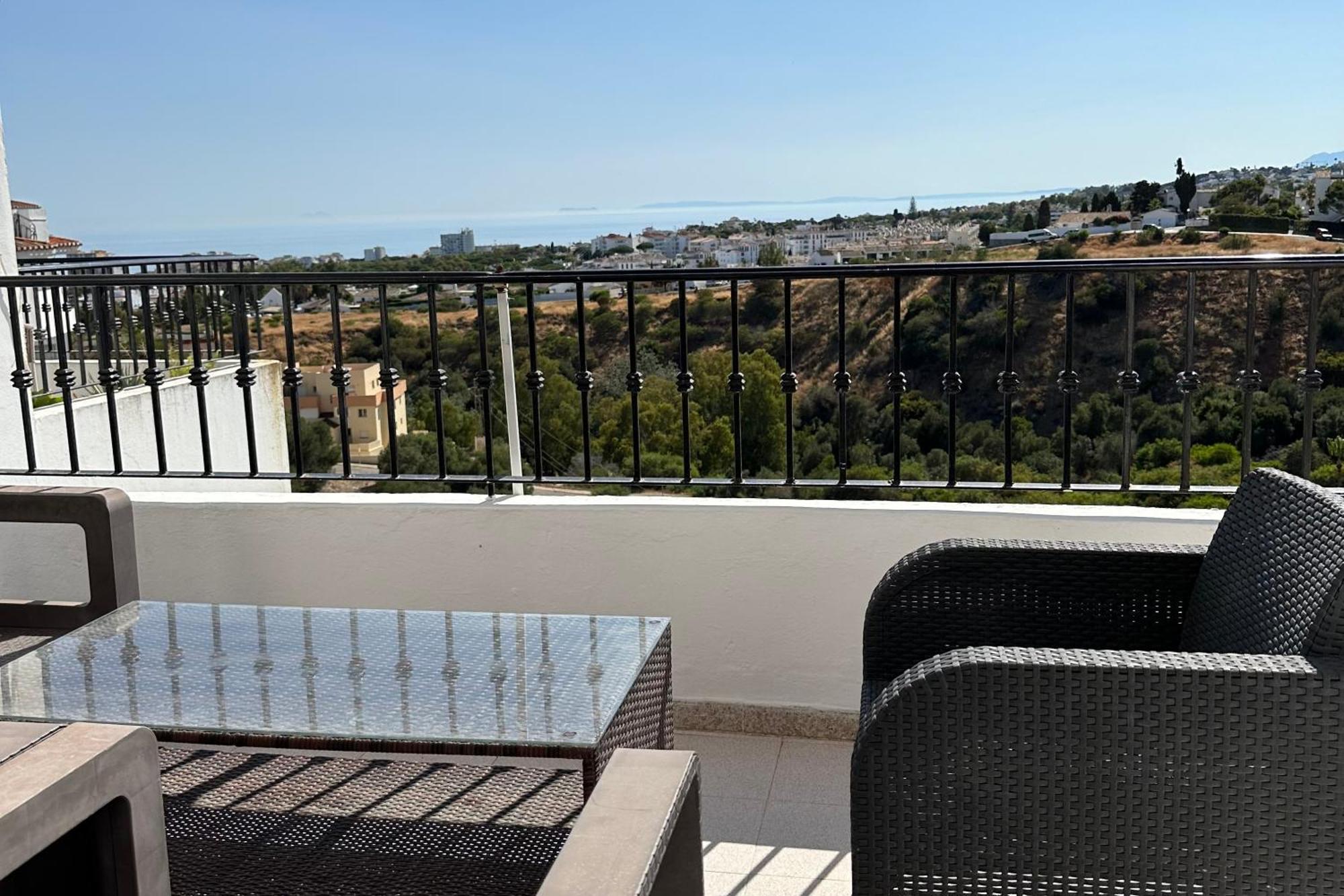 Lägenhet Luminoso Atico Duplex Con Vistas Al Mar *