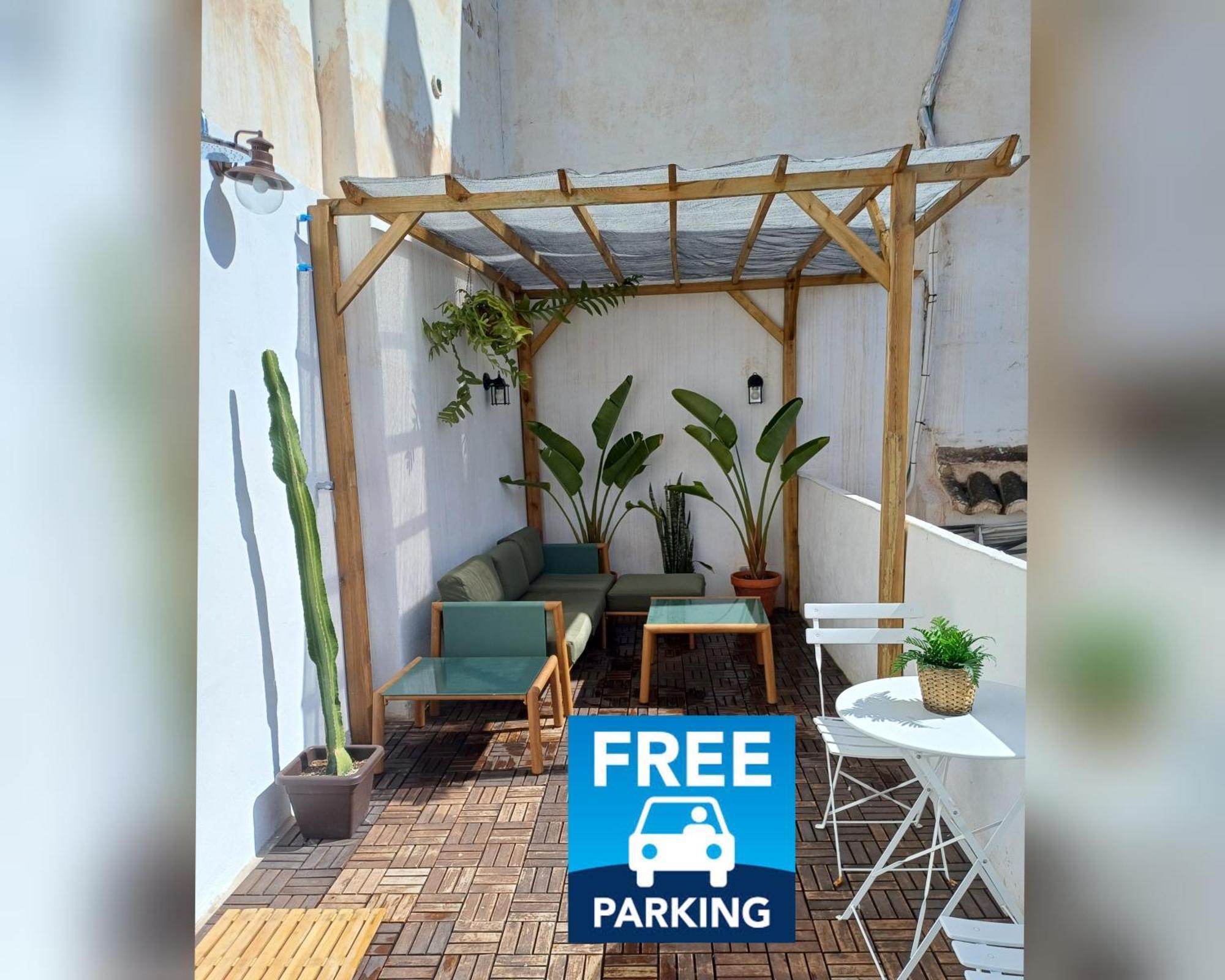 Historic Center Private Terrace Apartment