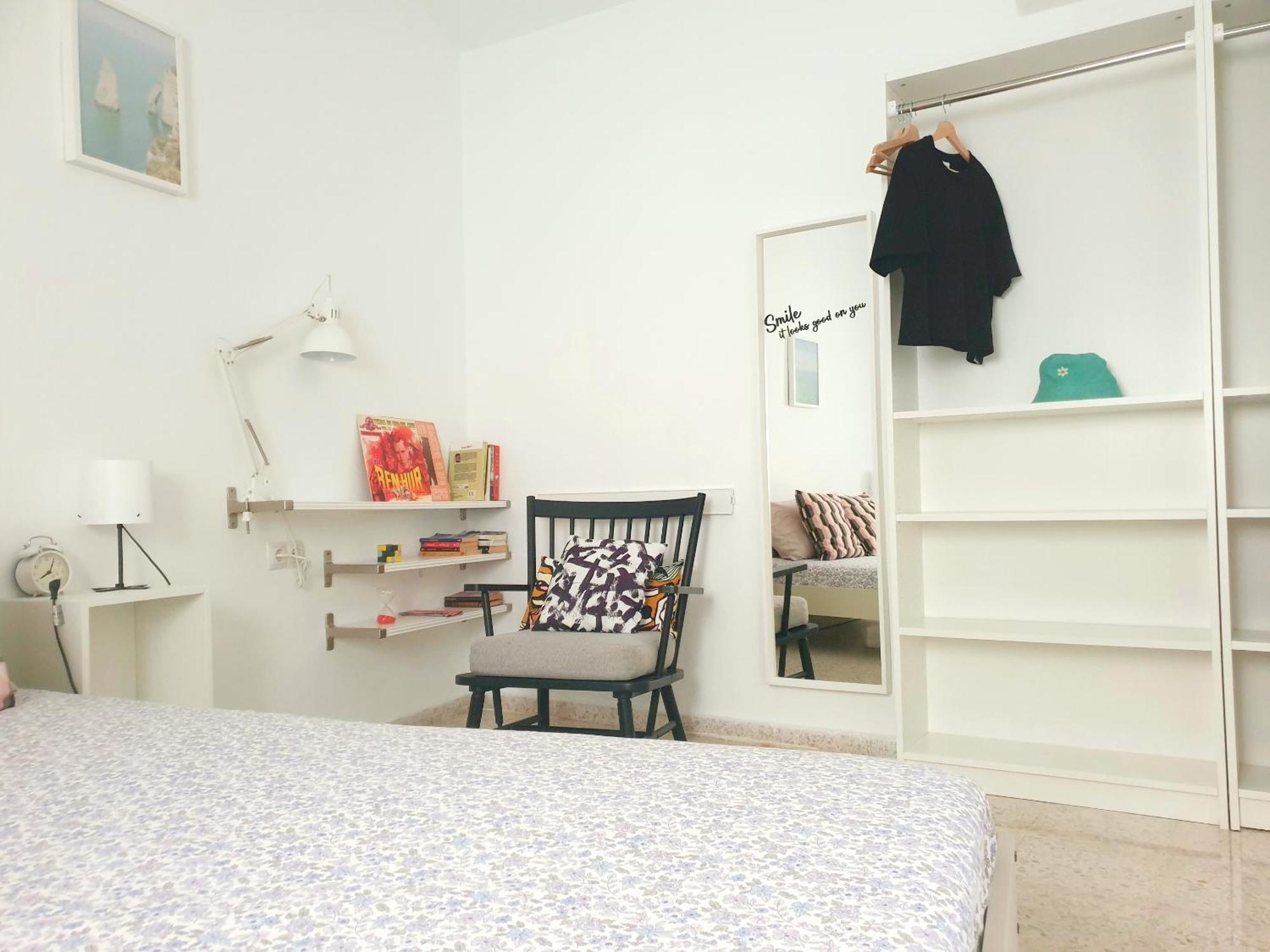 Sunny Malaga Centre Flats, 2 Options, With Balcony Or Terrace