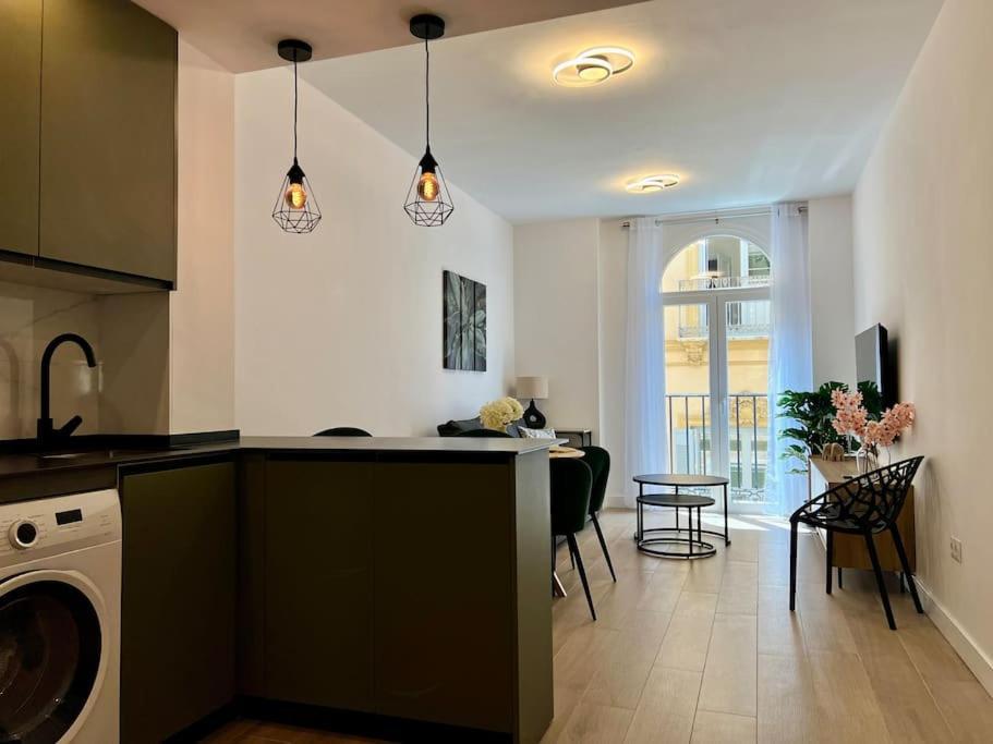 Beprime Panaderos By Easytrip Apartment