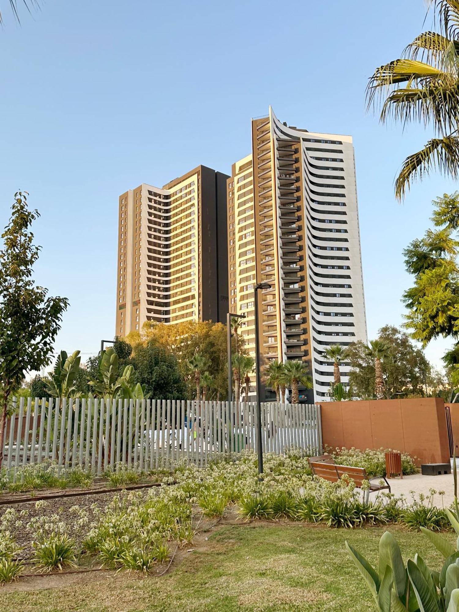 Urban Sky , Torre I, 21d Apartment *