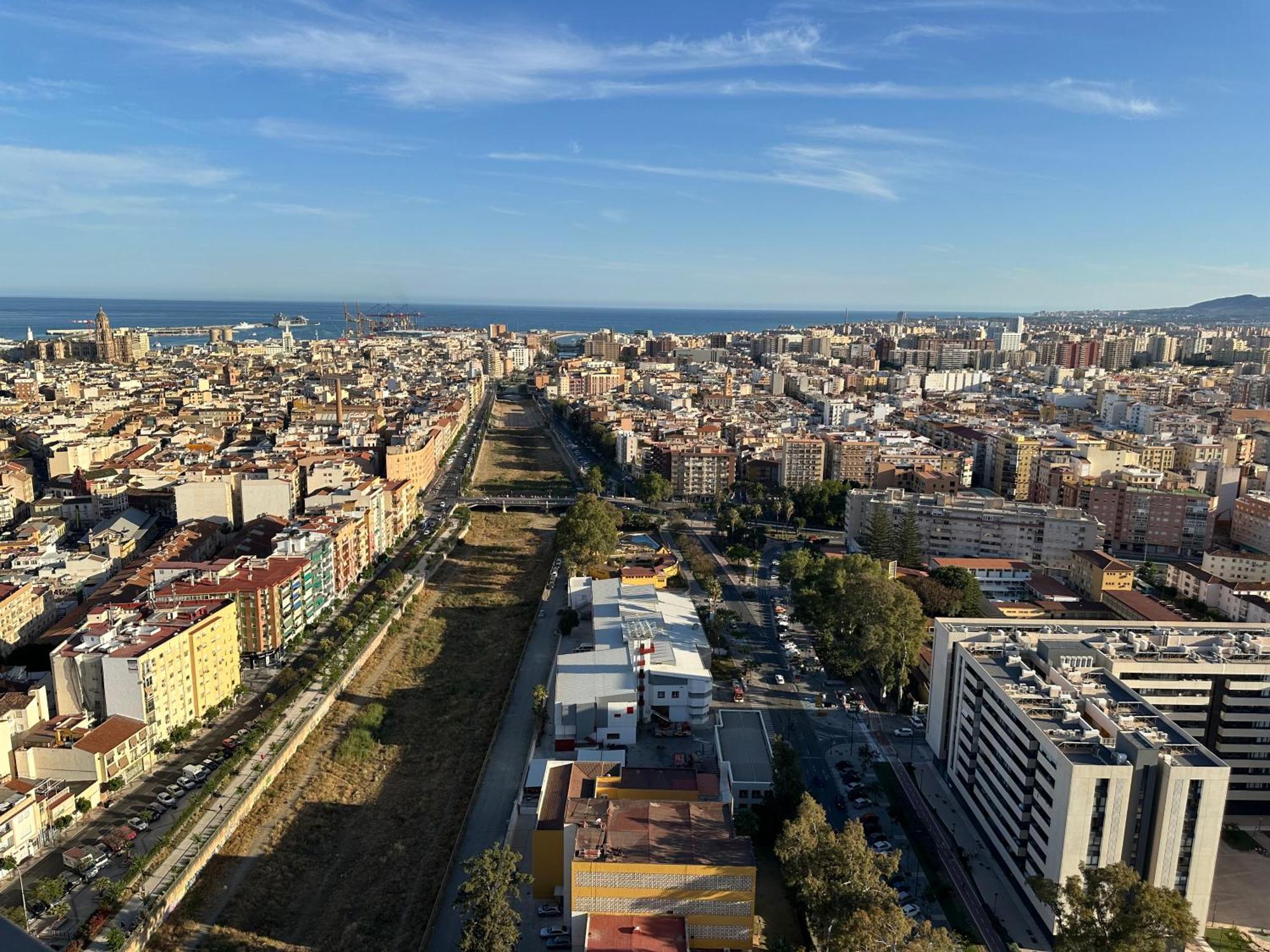 Urban Sky , Torre I, 21d Apartment Malaga