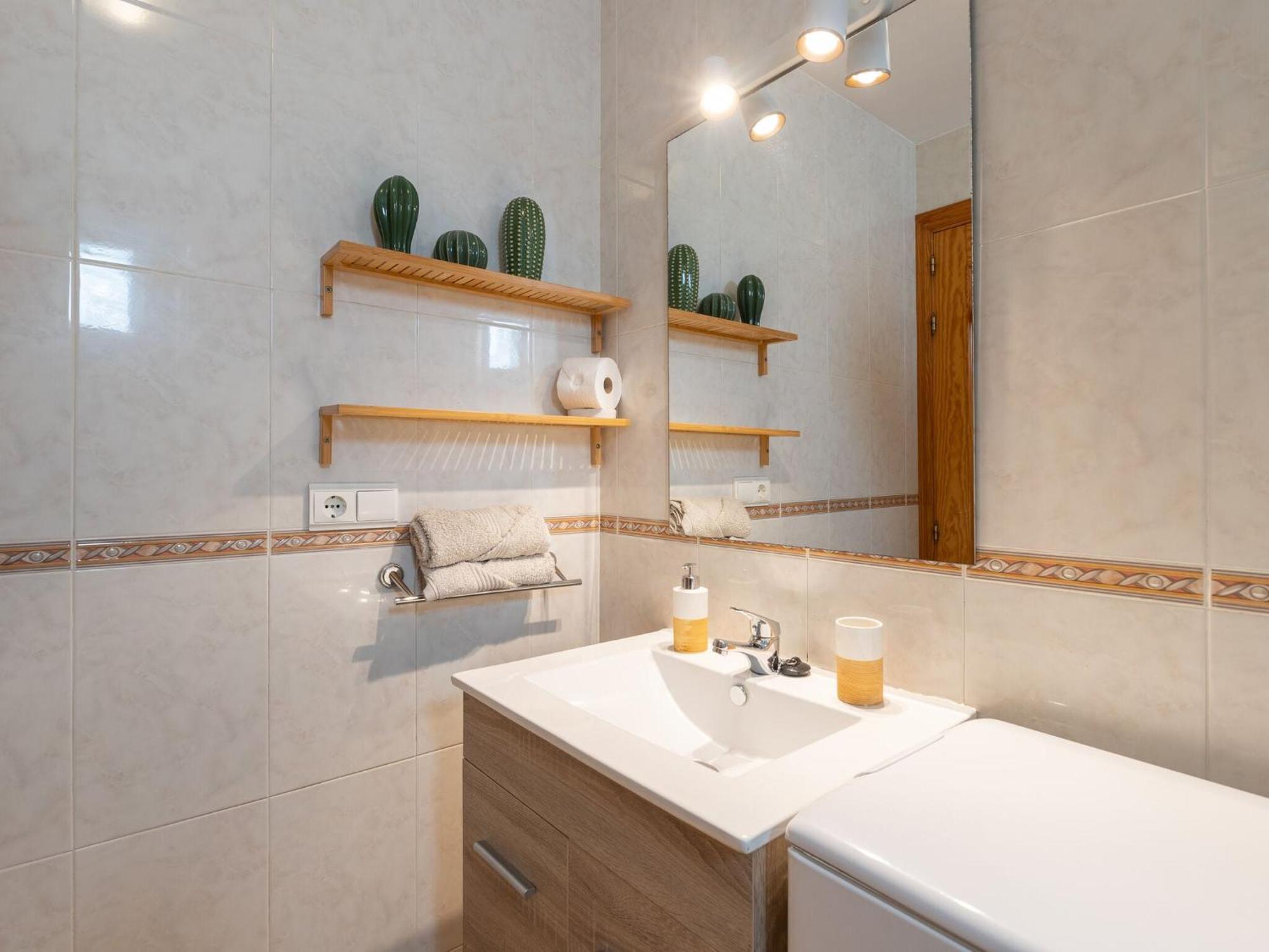 Semesterbostad Calmahouse - In Torremolinos Free Wifi *