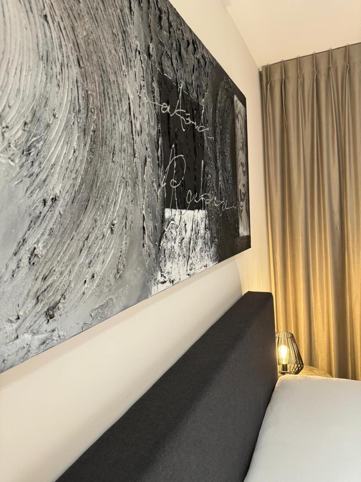 Stijlvol In Bruisend Free Parking Appartement Málaga