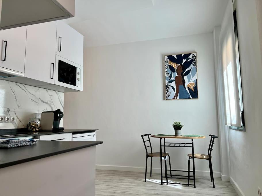 Apartamento With Private Rooftop By Easytrip *
